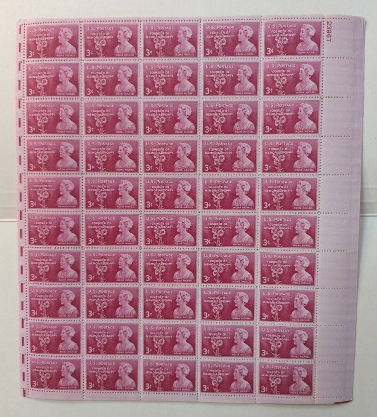 SCOTT # 977 SHEET OF 50. MONA MICHAEL & POPPY DAY.