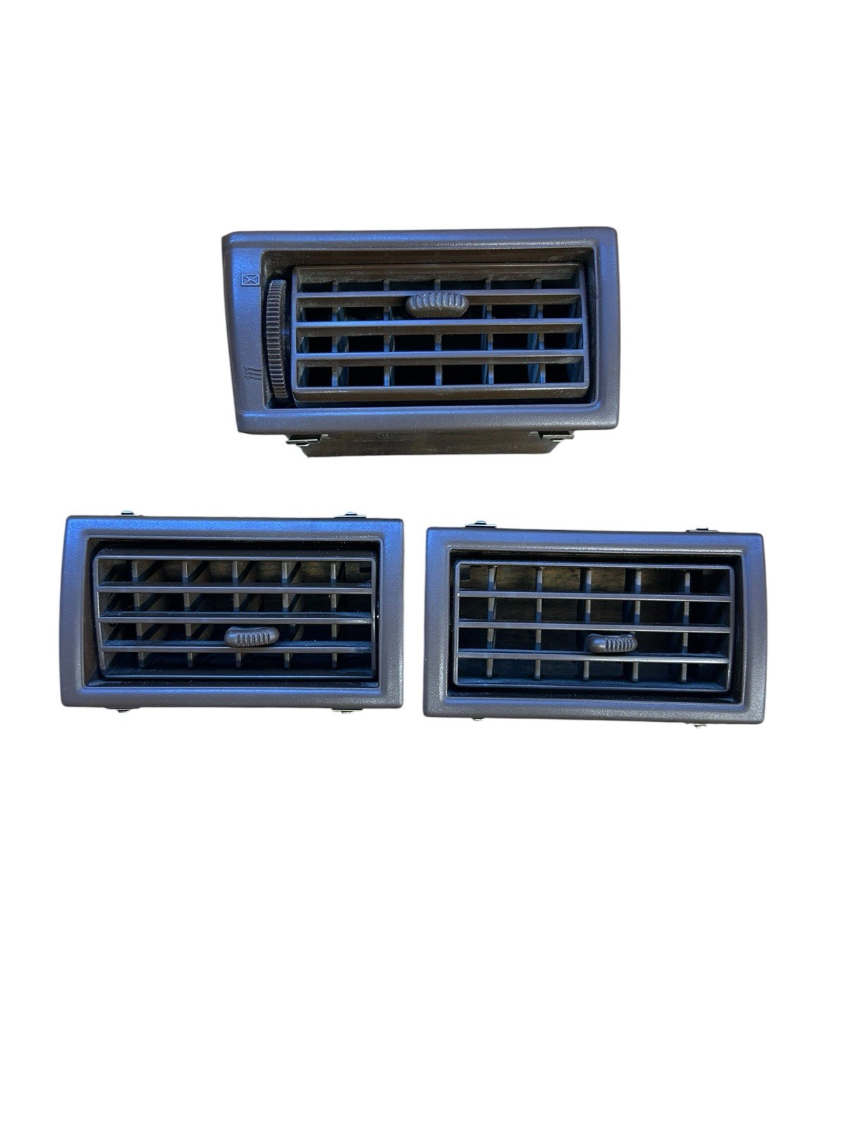 84-88 Toyota Pickup/ 89 4Runner Dash Vents HVAC Vents Brown OEM 84-88 Toyota Pickup/ 89 4Runner Dash Vents HVAC Vents Brown OEM
