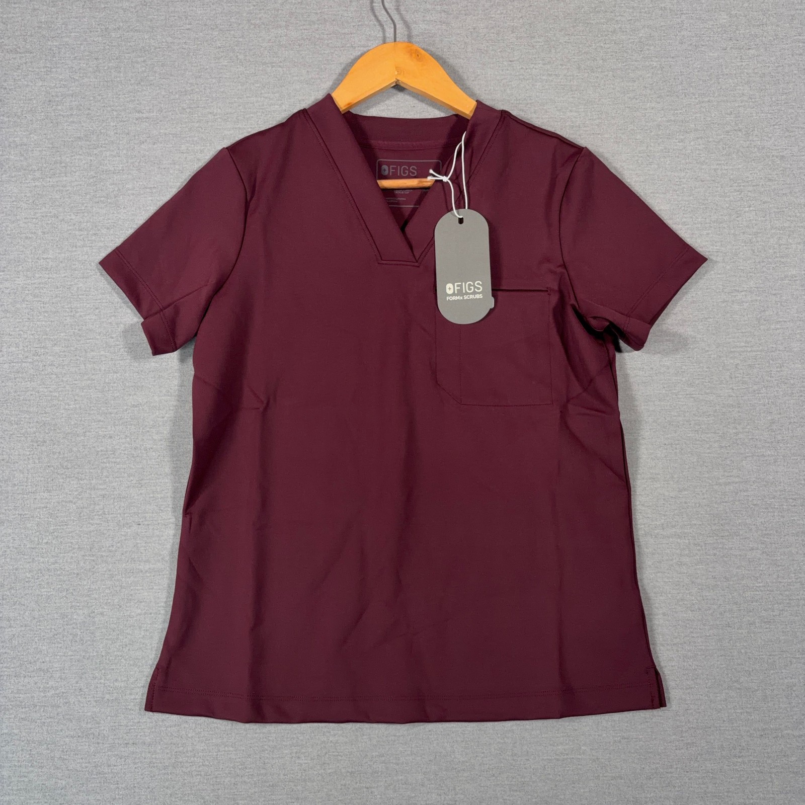 Figs Sona Scrub Top Womens Small Red Formx Slim Nurse Technical V Neck NEW Figs Sona Scrub Top Womens Small Red Formx Slim Nurse Technical V Neck NEW