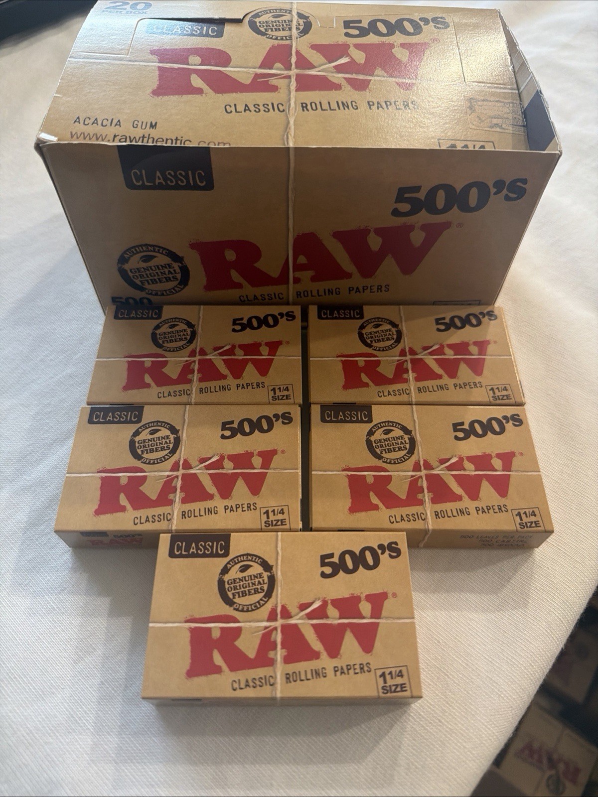 6X RAW 500's 1 1/4 Size Cigarette Rolling Papers - SIX FLAT PACKS=3000 Leaves 6X RAW 500's 1 1/4 Size Cigarette Rolling Papers - SIX FLAT PACKS=3000 Leaves