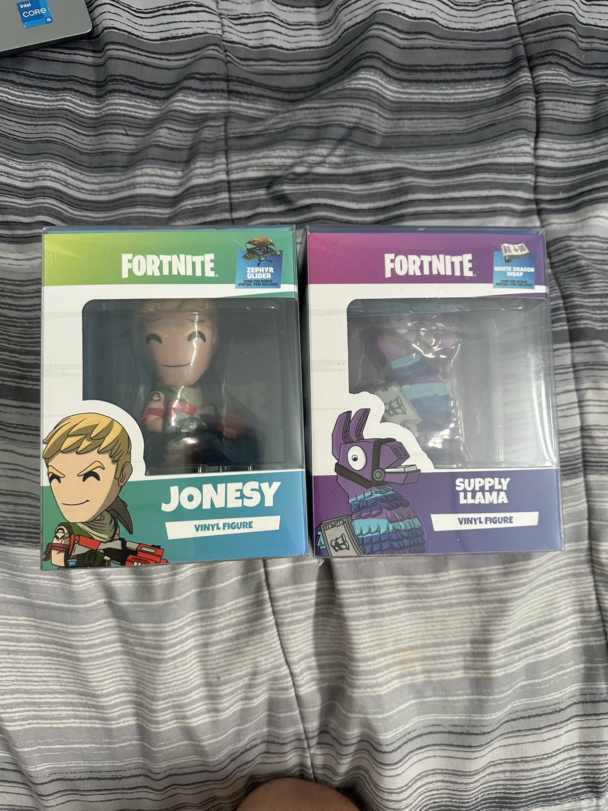 Fortnite Youtooz Jonesy #0 + Supply Llama #2 Bundle w/ Protectors & Bonus Codes