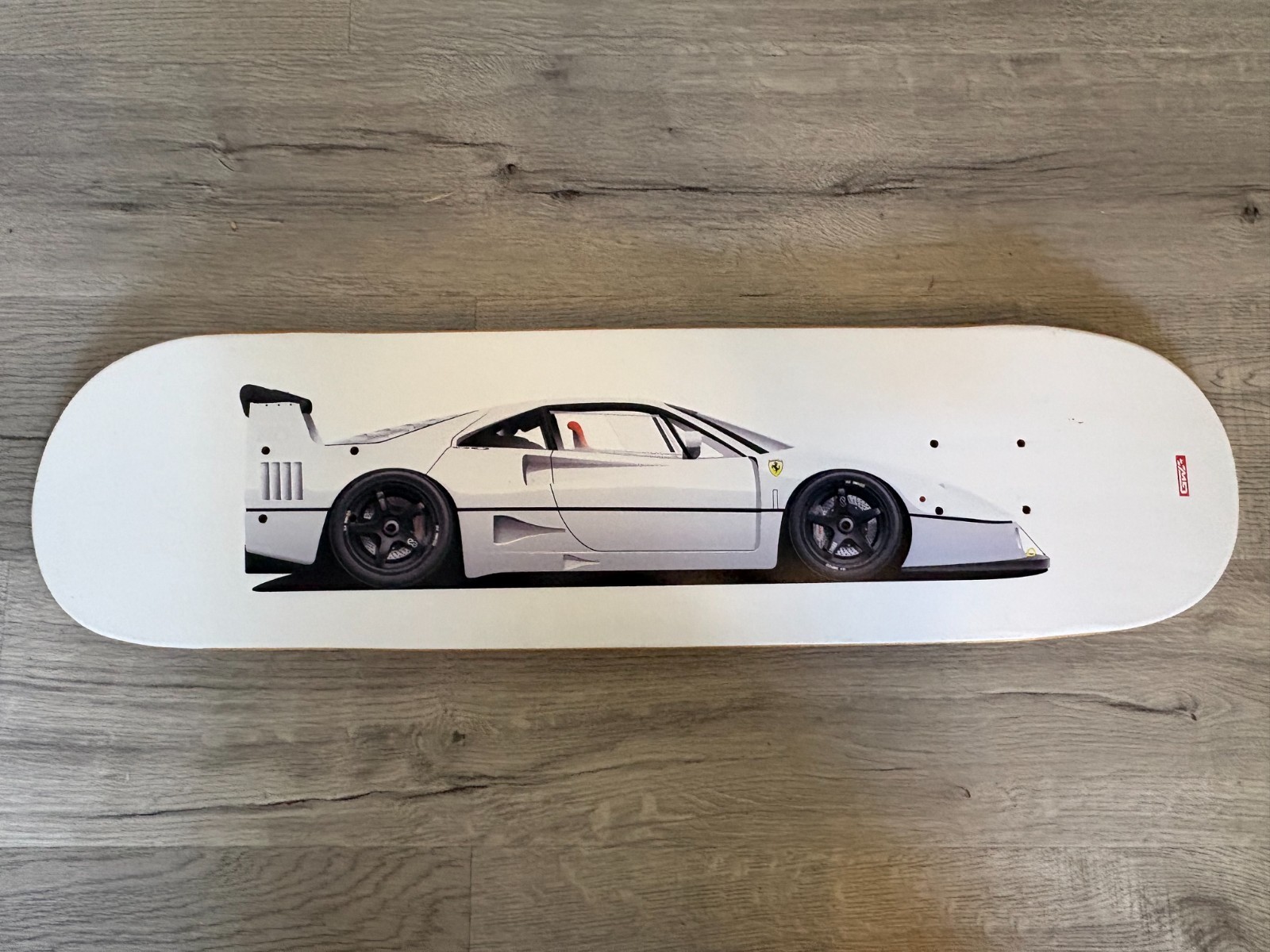 Rare Garage Welt Ferrari F40LM White Skate Deck Limited Edition LM Maple 8.0 USA Rare Garage Welt Ferrari F40LM White Skate Deck Limited Edition LM Maple 8.0 USA
