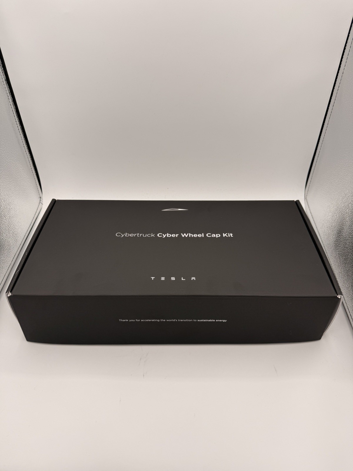 NEW Tesla Cybertruck Cyber Wheel Cap Kit 4 Center Caps (unopened) 