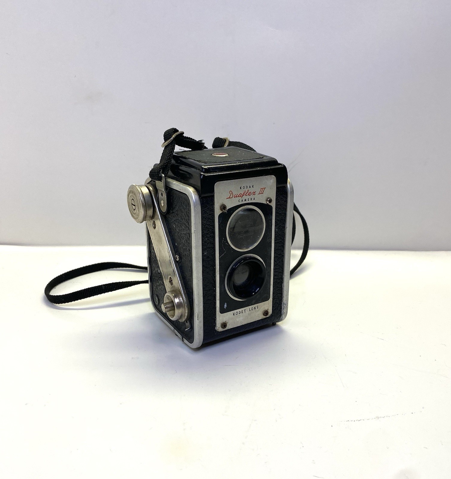 Vintage Kodak Duaflex III Black Silver 620 Film Box Camera With Strap Vintage Kodak Duaflex III Black Silver 620 Film Box Camera With Strap