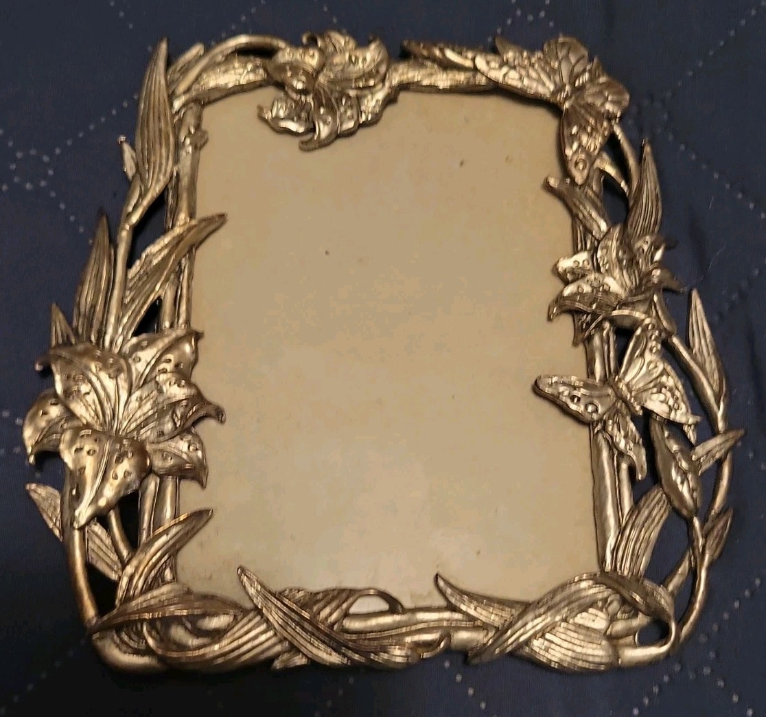 Vintage 1998 Signed Arthur Court Butterfly & Lilly Aluminum Floral Picture Frame