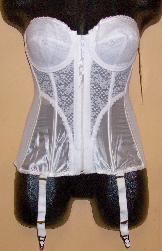 NWT Vintage Old Stock 1980s LADY MARLENE White CORSET W/ GARTER BELT SZ - 34 D