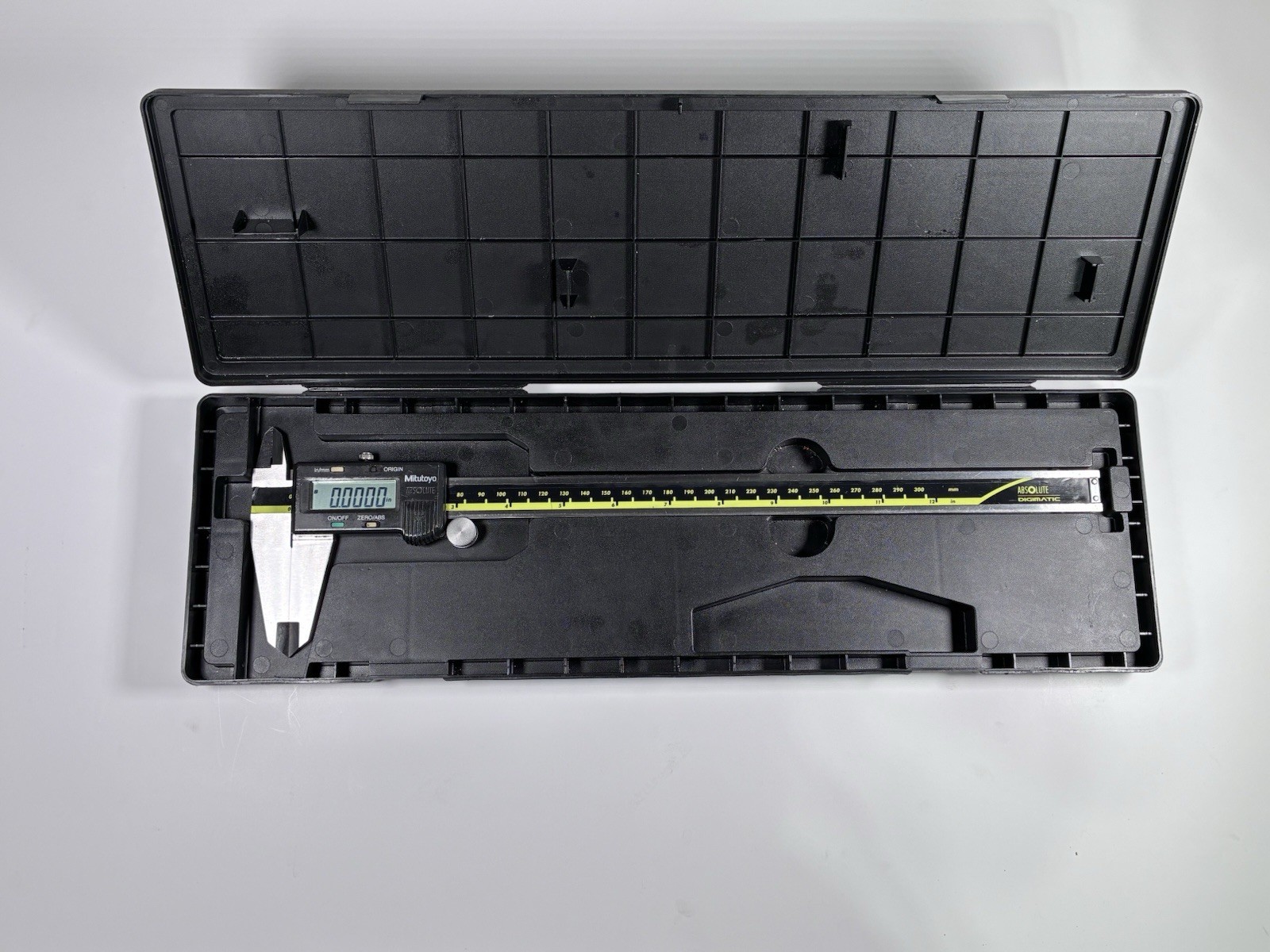 Mitutoyo 500-193-30 Absolute 12” Digital Caliper Heavy Duty - Authentic