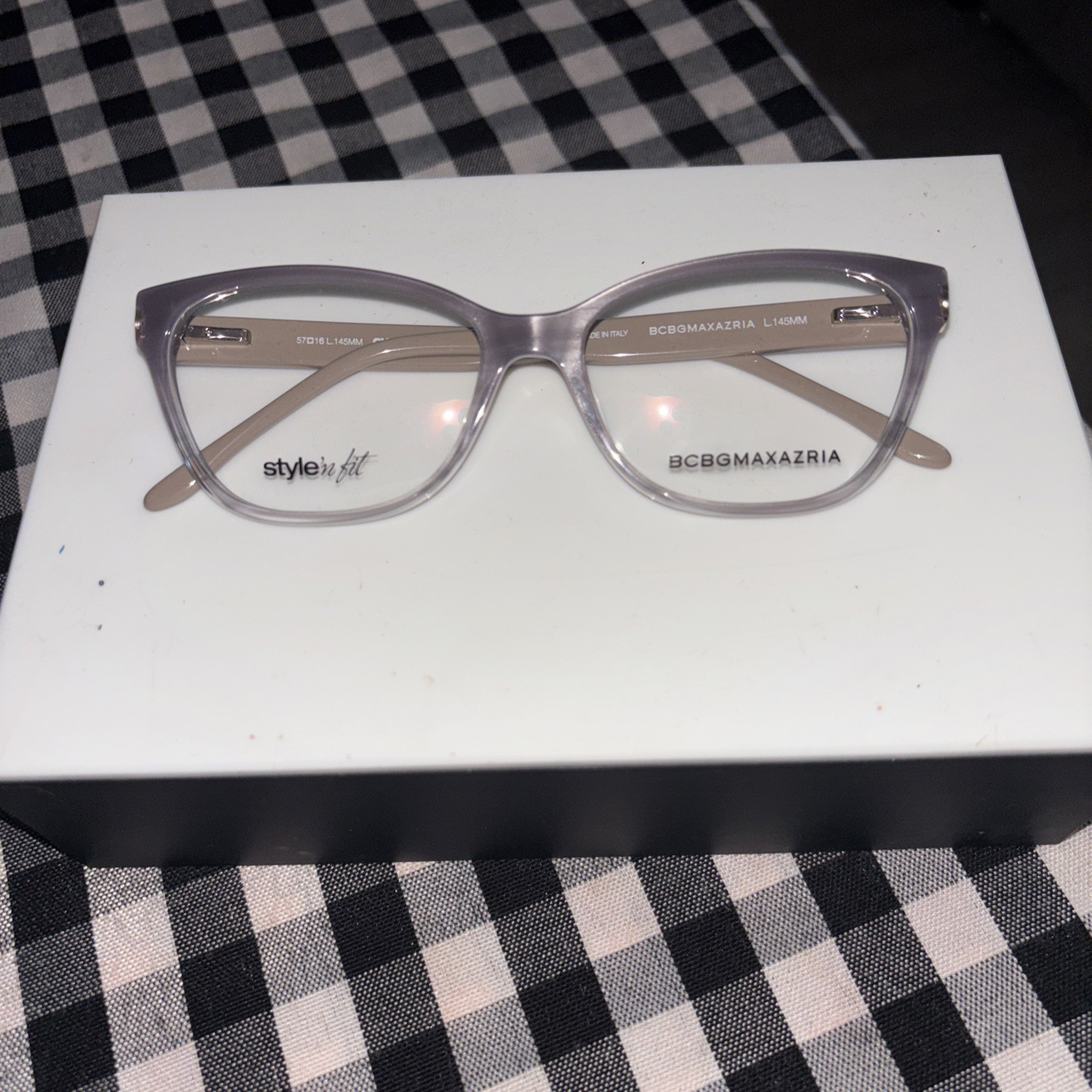 BCBG MAXAZRIA EYEGLASSES FRAMES LILAC FADE 57/16/145 BCBG MAXAZRIA EYEGLASSES FRAMES LILAC FADE 57/16/145