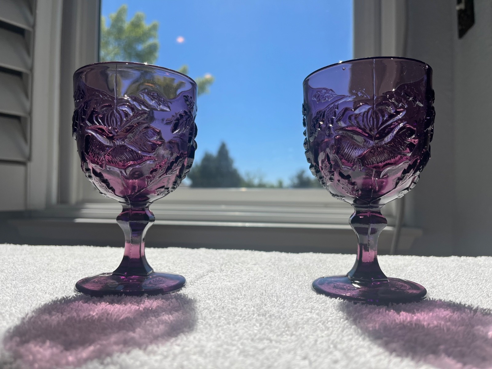 Fenton Wright Madonna Inn Goblet Rose Glasses Set of 2 Deep Purple Vintage