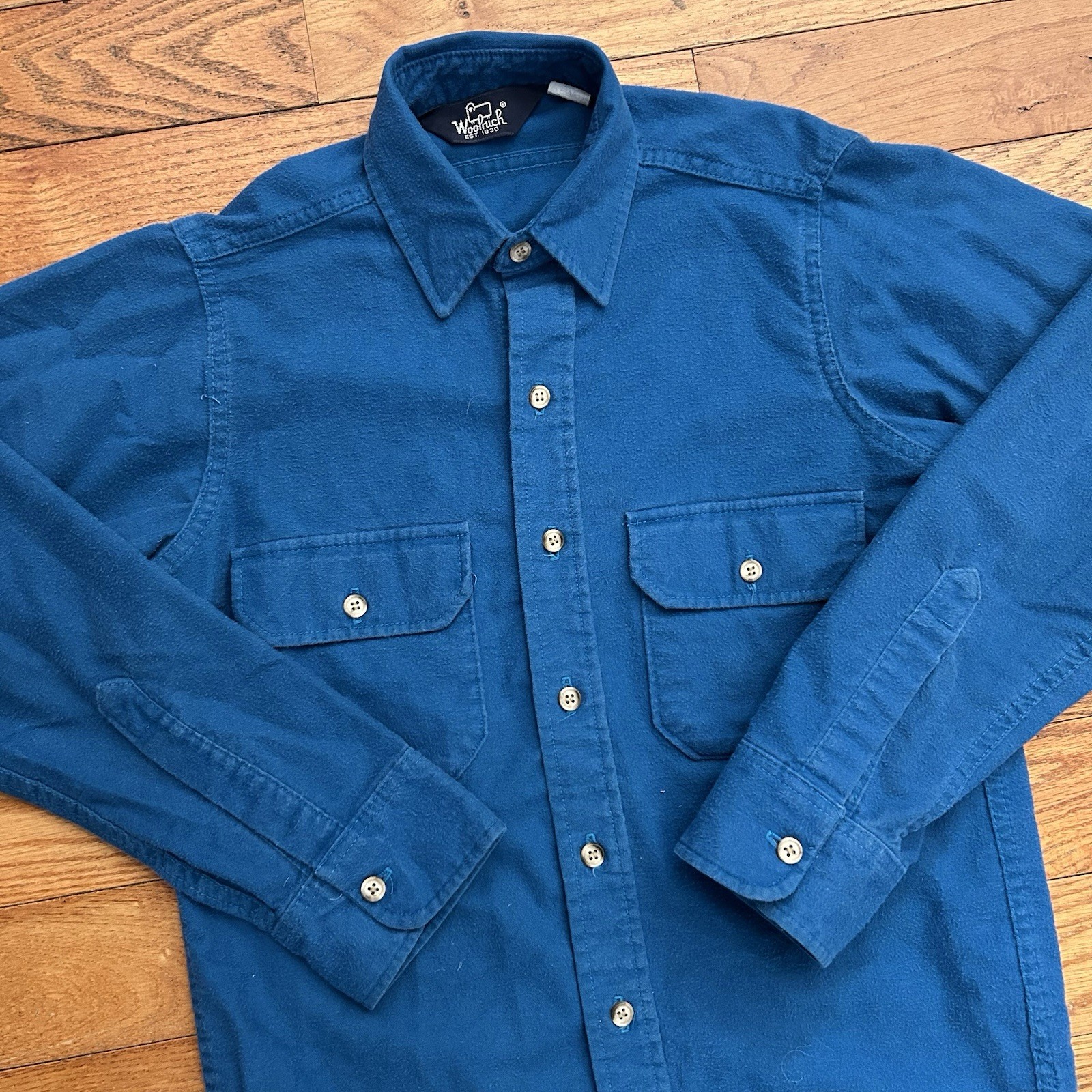 Vintage 80s Woolrich Chamois Expedition Blue Field Button Up Shirt Small Vintage 80s Woolrich Chamois Expedition Blue Field Button Up Shirt Small