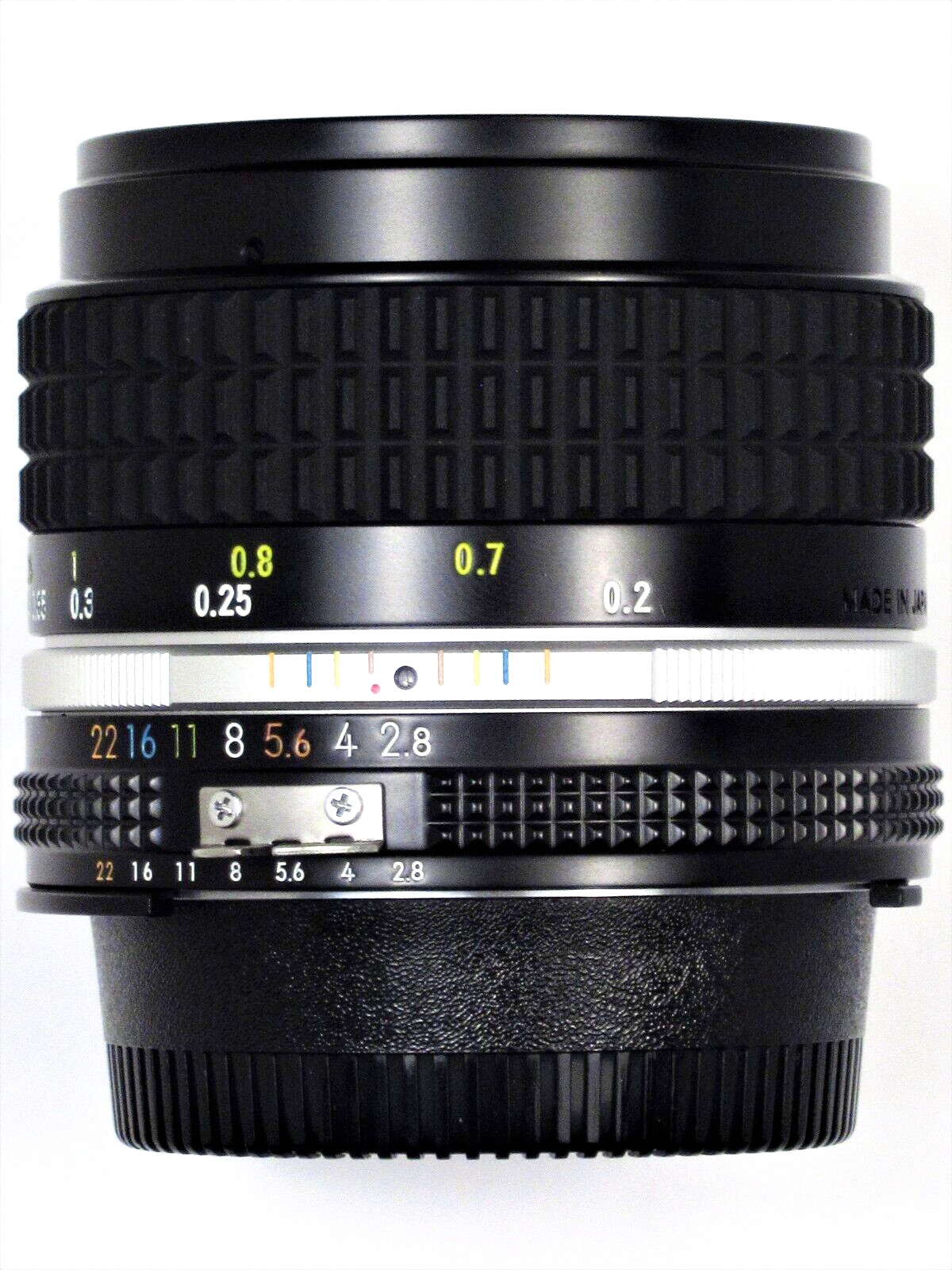NEW,  UNUSED Nikon 28mm F2.8 Ai-s for F3 FM2 FE2 FM3A F2 F3HP D750 D810