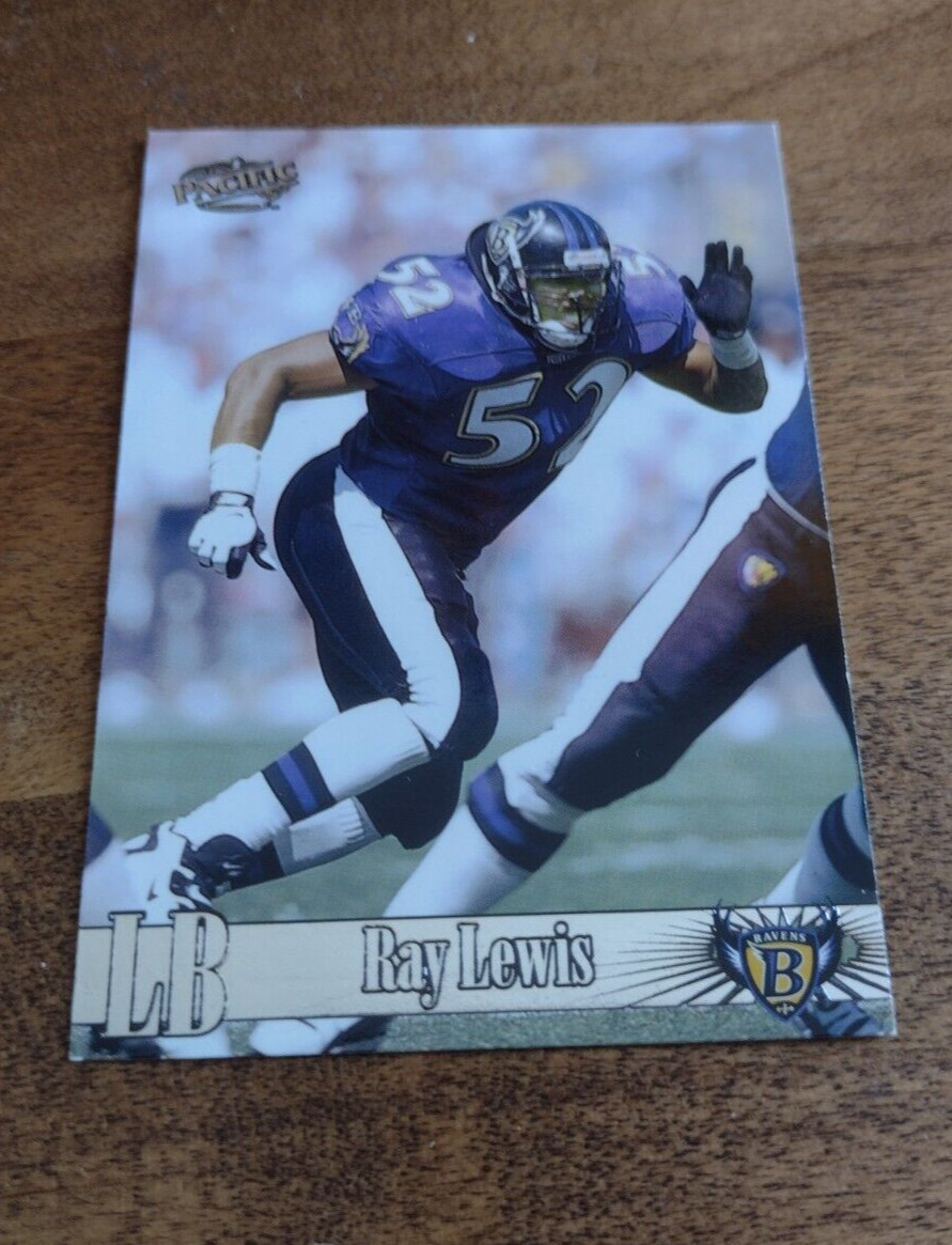 1998 PACIFIC RAY LEWIS #40 BALTIMORE RAVENS 1998 PACIFIC RAY LEWIS #40 BALTIMORE RAVENS
