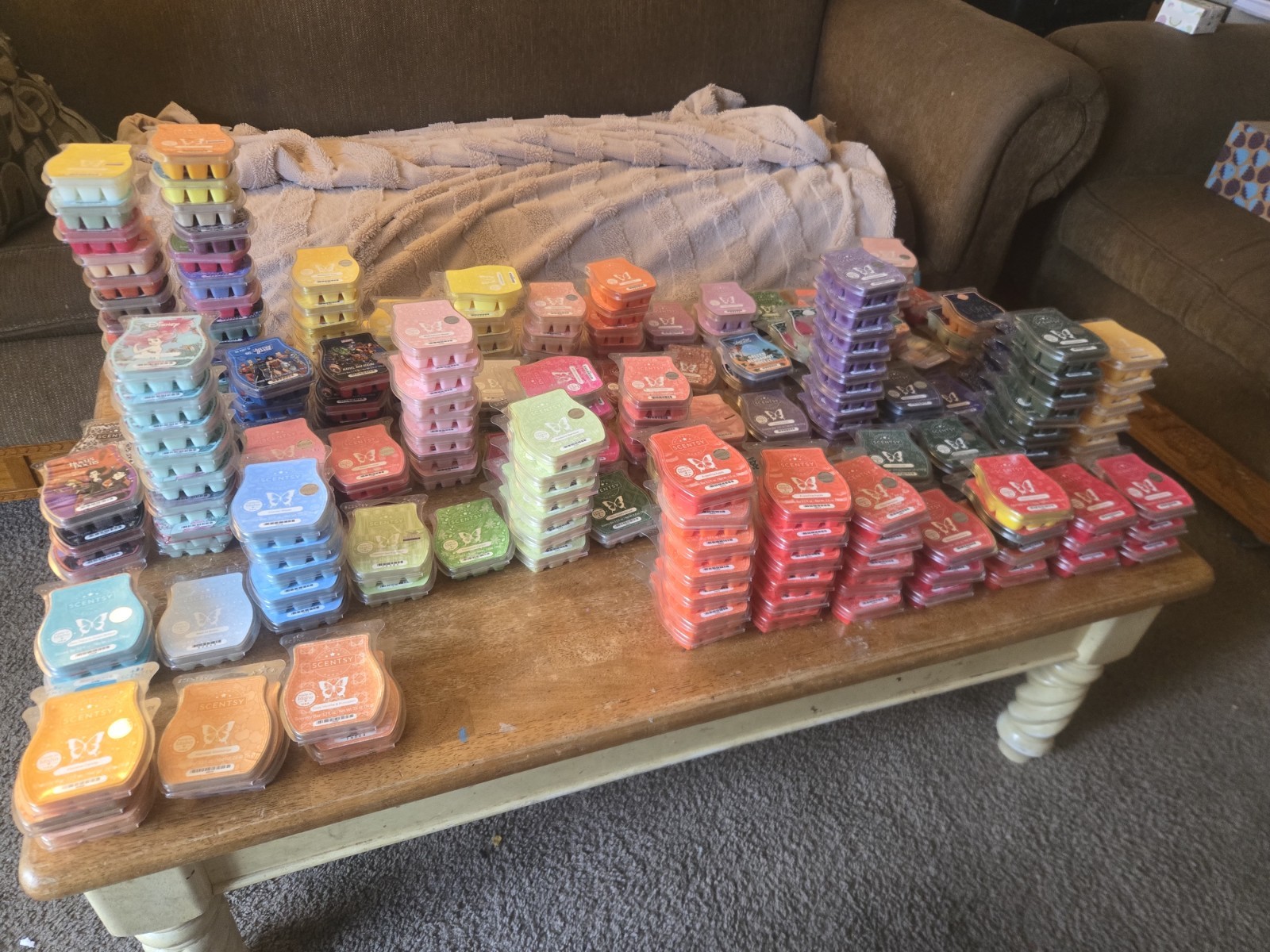 Scentsy Wax Bar Lot Of 10/Surprise Box Scentsy Wax Bar Lot Of 10/Surprise Box