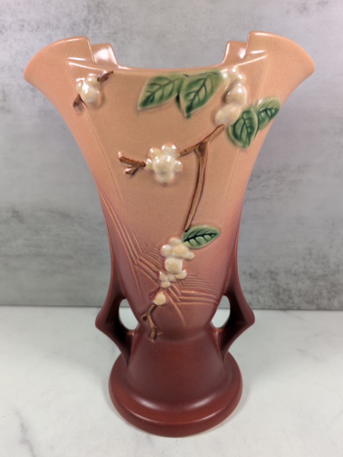 Vintage Roseville Pottery Rose Dusty Pink Snowberry 12.5\ Vintage Roseville Pottery Rose Dusty Pink Snowberry 12.5\