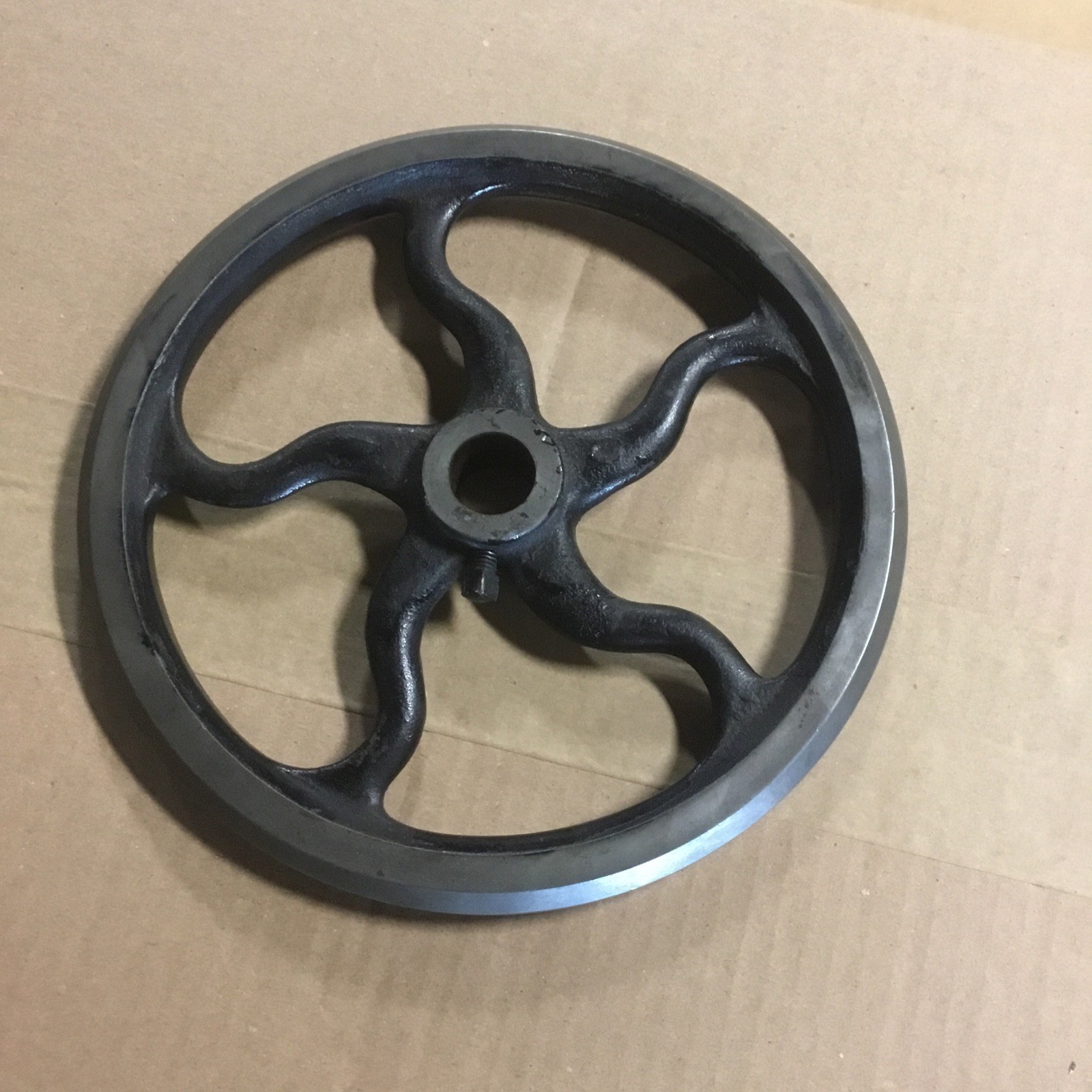 VINTAGE CAST IRON 9-1/2\ VINTAGE CAST IRON 9-1/2\