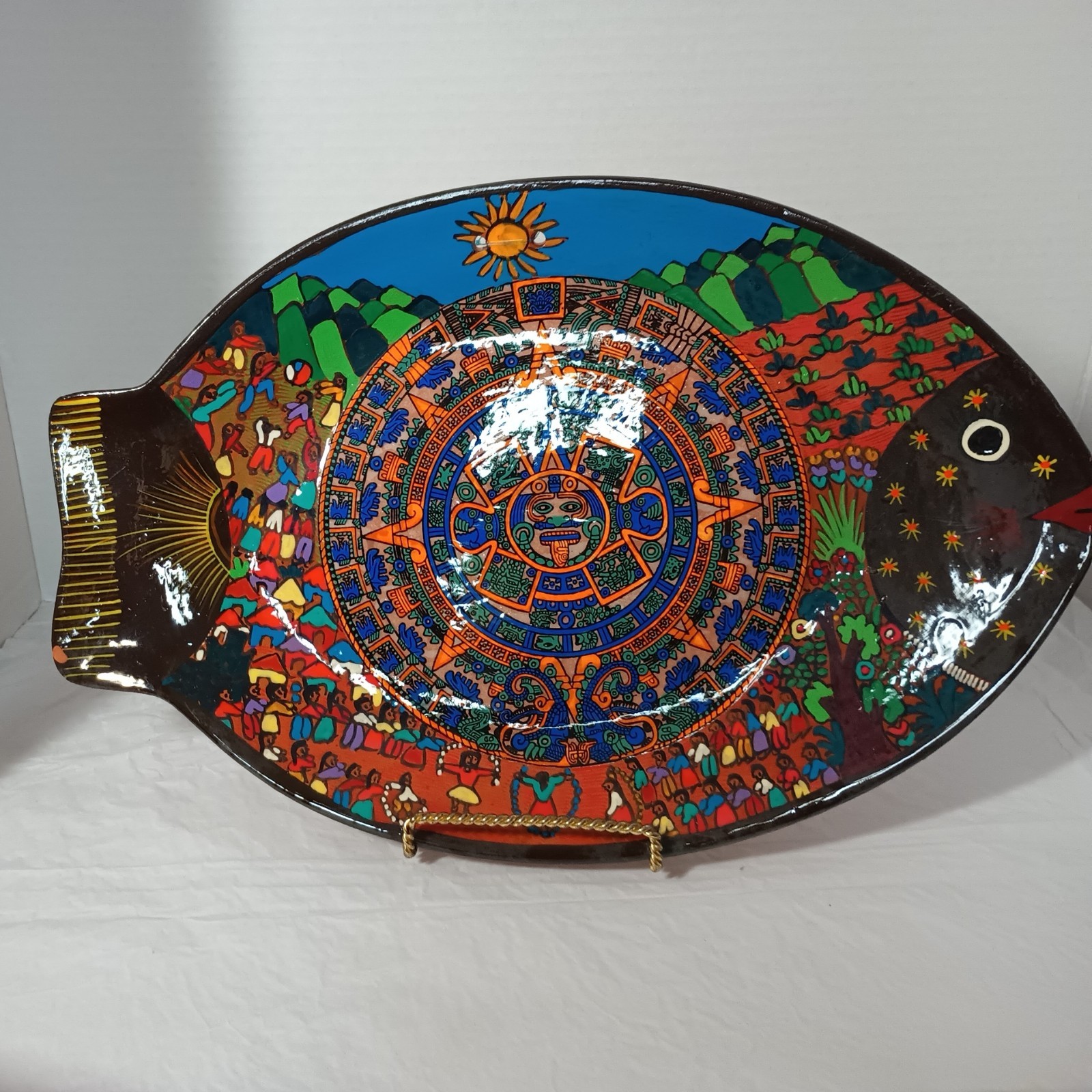 Vintage Terra Cotta Folk Art Fish Platter Aztec Mayan Calendar Mexico 14.5” Vintage Terra Cotta Folk Art Fish Platter Aztec Mayan Calendar Mexico 14.5”