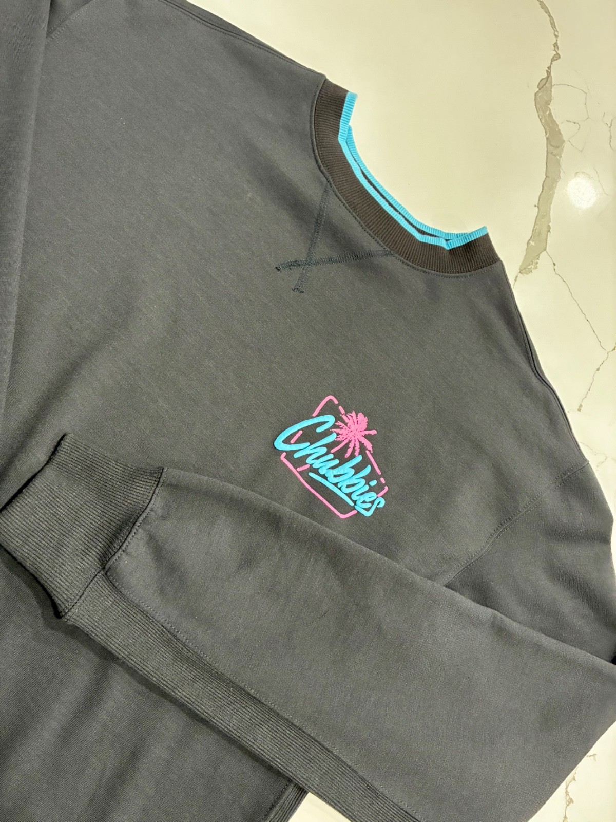Chubbies Sweatshirt Blac Wknd Rec Graphic Print Neon Palm Tree Mens L