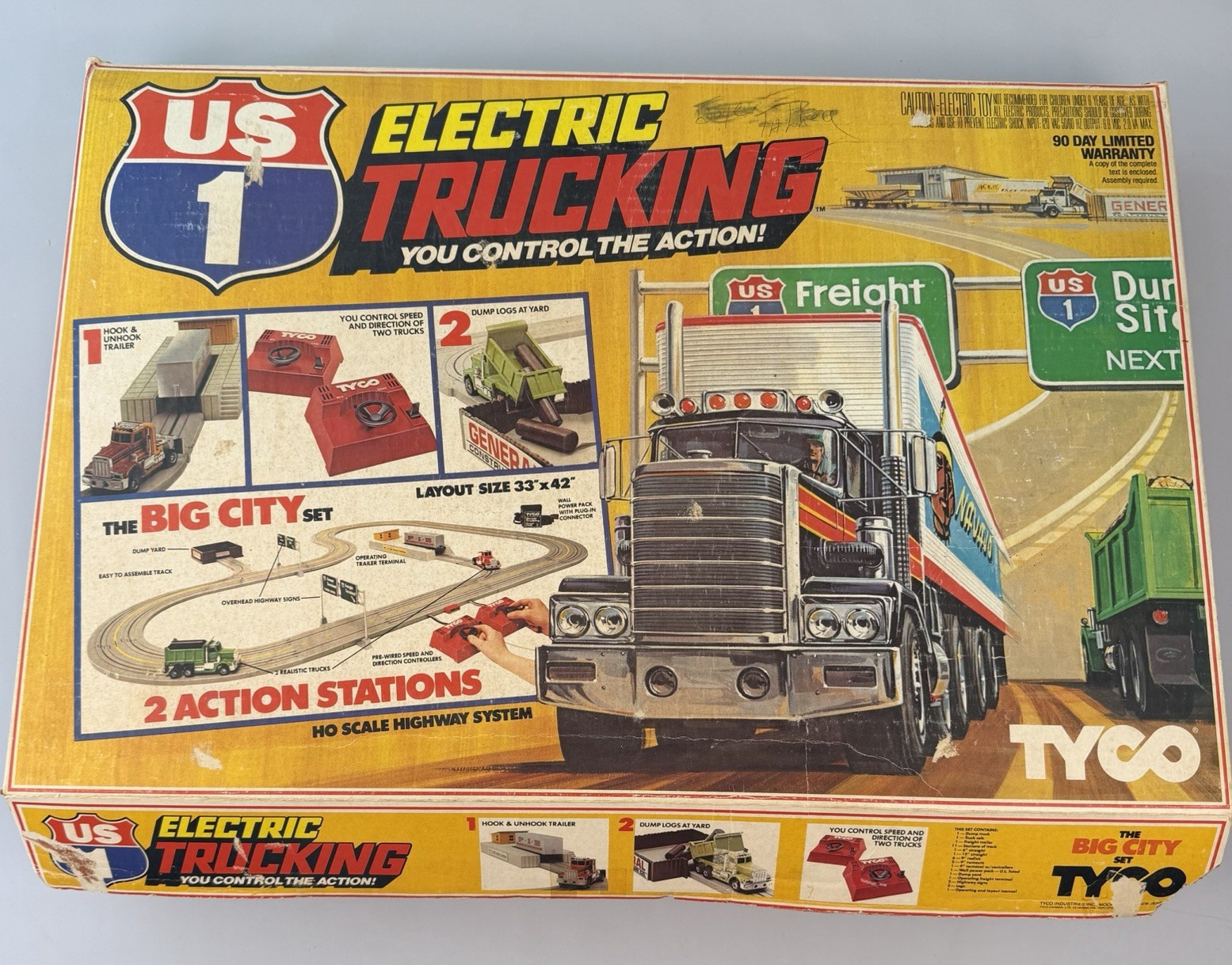 Tyco US1 Electric Trucking The Big City Set w Slot Trucks #3201 Complete TESTED Tyco US1 Electric Trucking The Big City Set w Slot Trucks #3201 Complete TESTED