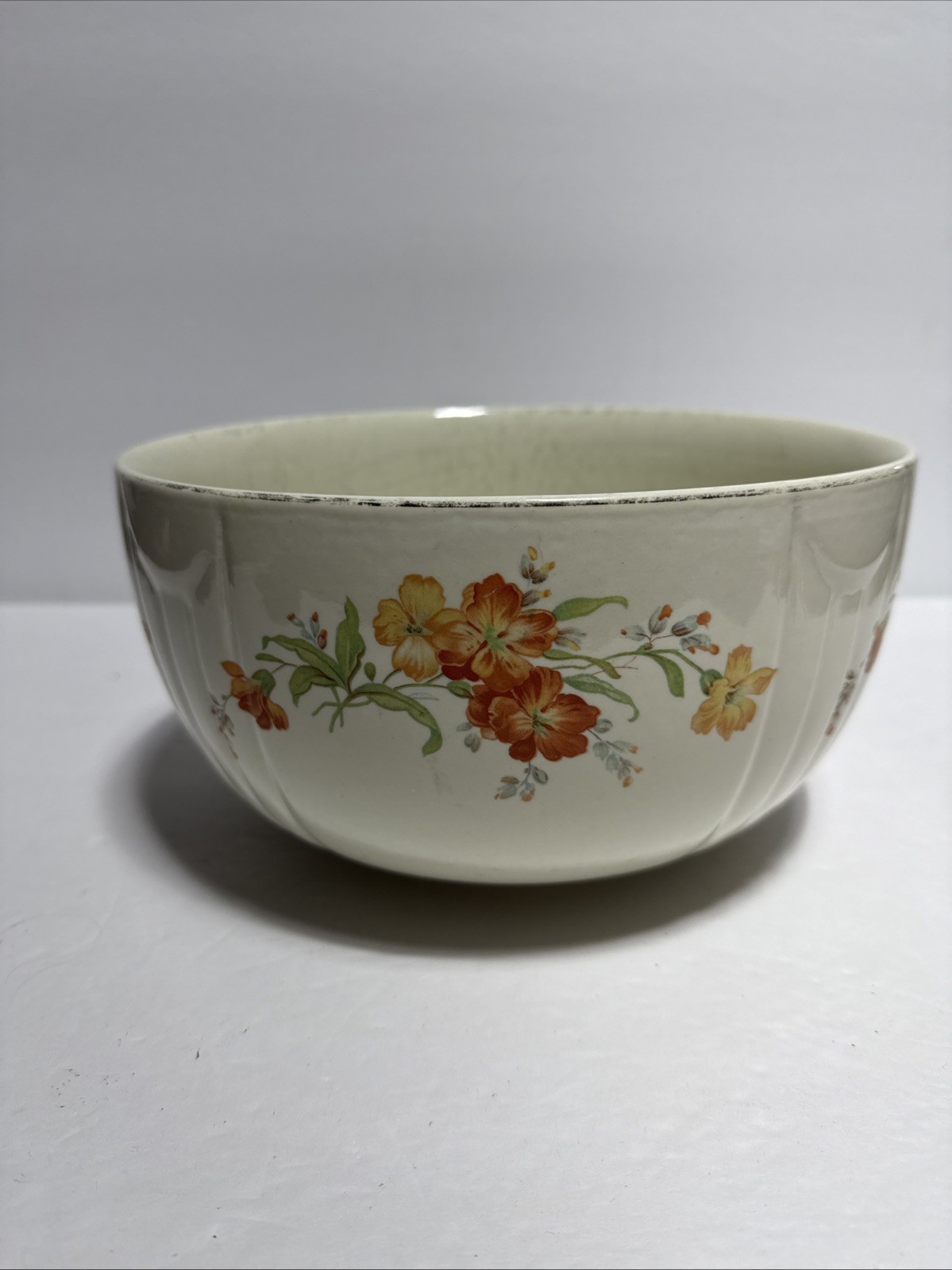 Vintage Hall’s Superior Quality Kitchenware Bowl SERENADE Pattern Eureka 9”