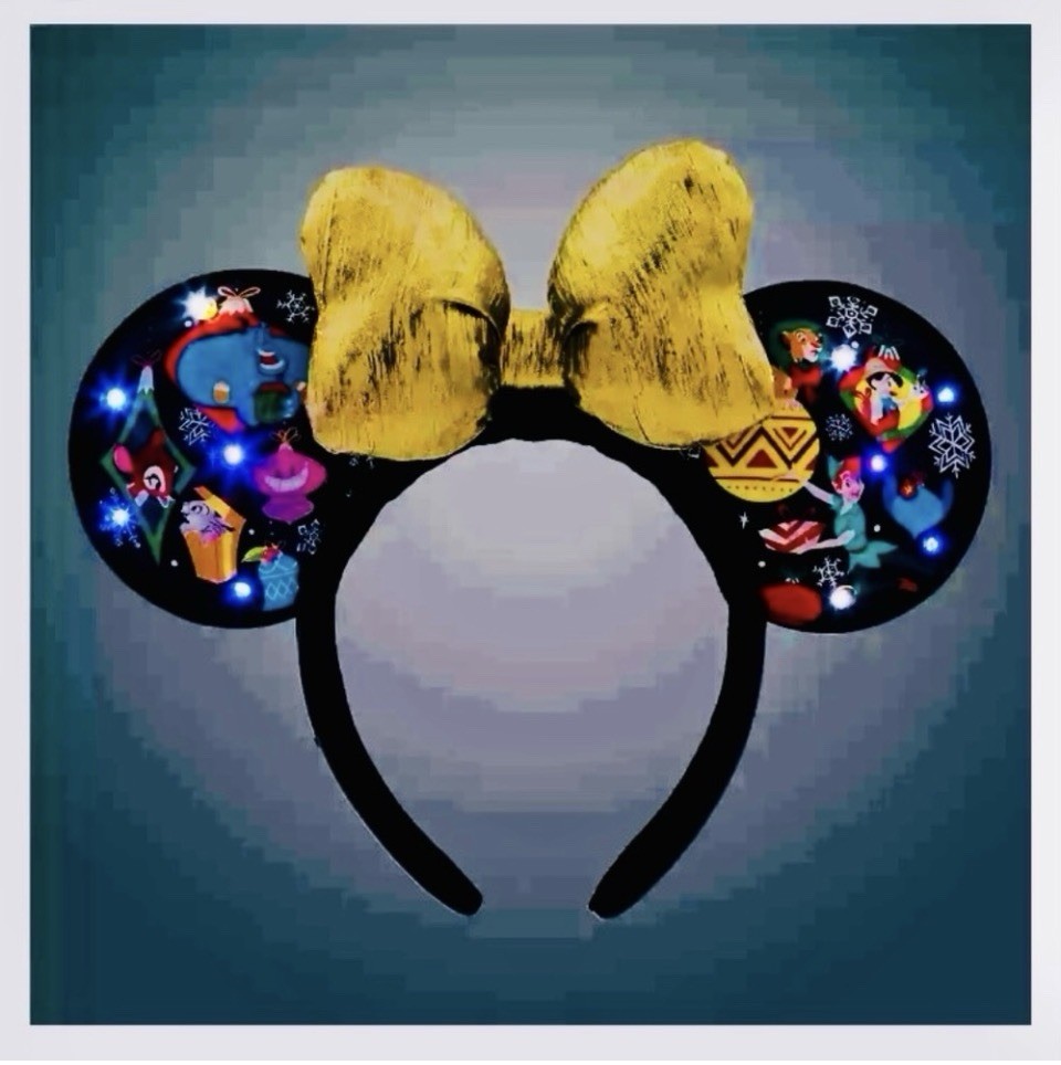 Disney Parks Christmas Light-Up Ornament Bow Mickey Minnie  Ear Headband NEW