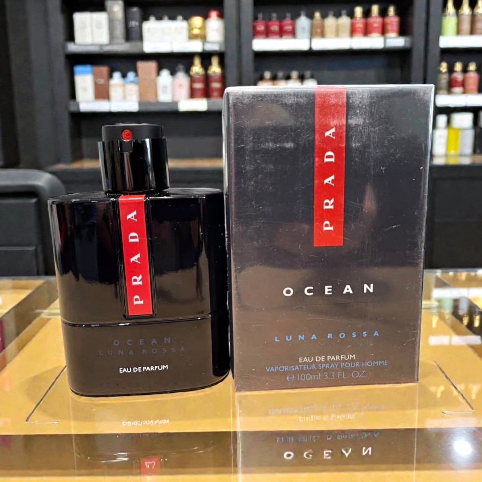 PRADA Luna Rossa Ocean Eau de Parfum Spray 3.3 fl oz Amber Woody Citrus PRADA Luna Rossa Ocean Eau de Parfum Spray 3.3 fl oz Amber Woody Citrus