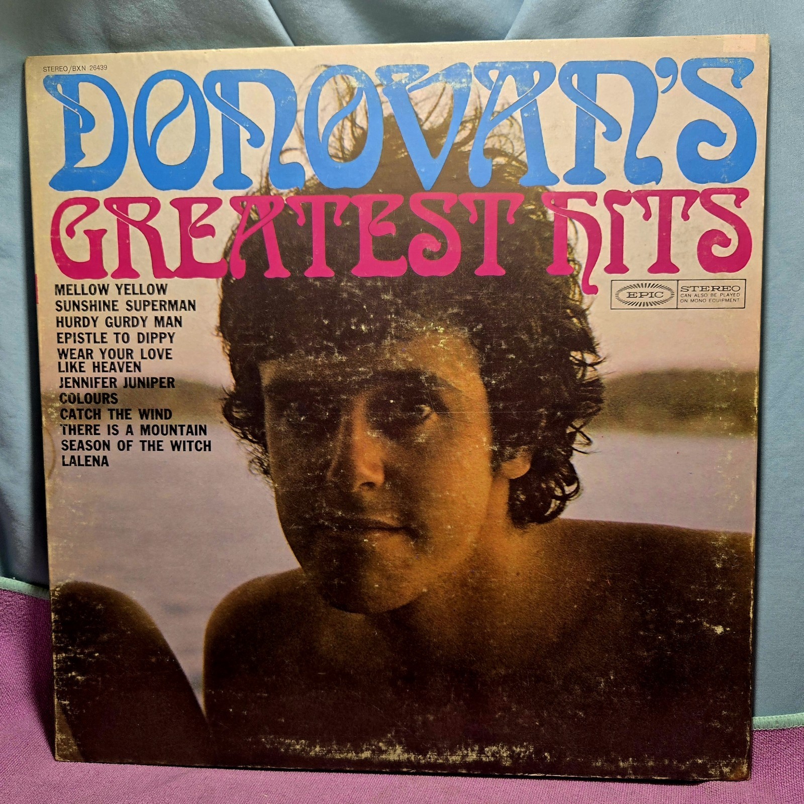 Donovan’s Greatest Hits Vinyl LP 1969 1st Press Epic BXN 26439 VG/VG w/ Booklet