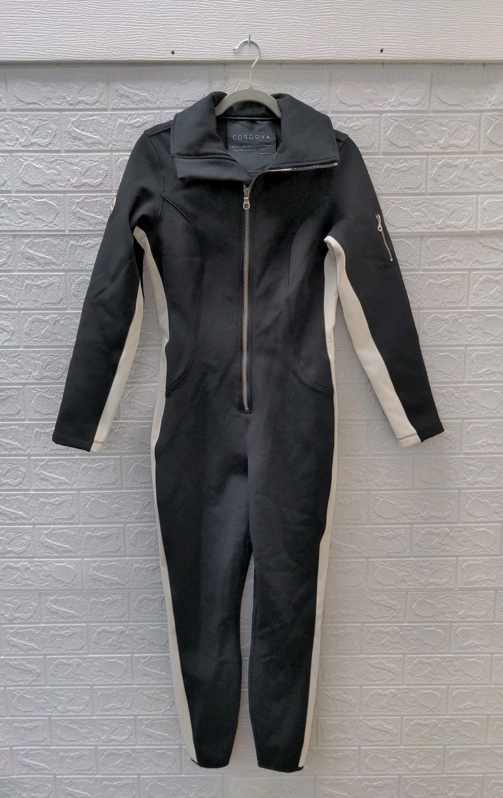Pre-owned Cordova Women\'s Ski Suit Black Sz M