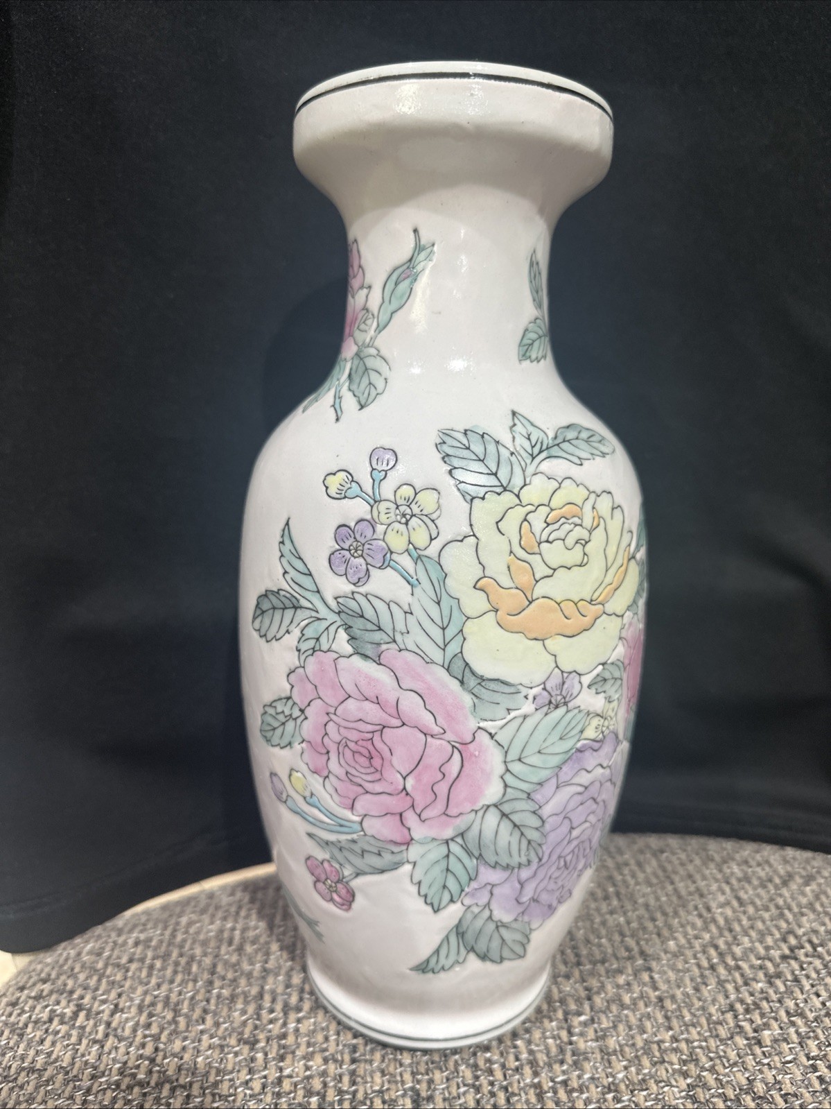 Vintage Chinese Porcelain Vase Hand Painted
