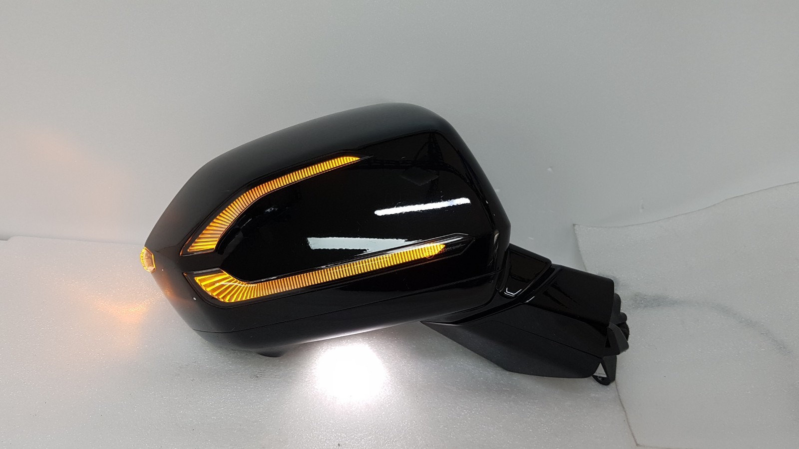 2020-2022 Hyundai Palisade Right Passenger Camera Blind Spot Mirror Used OEM