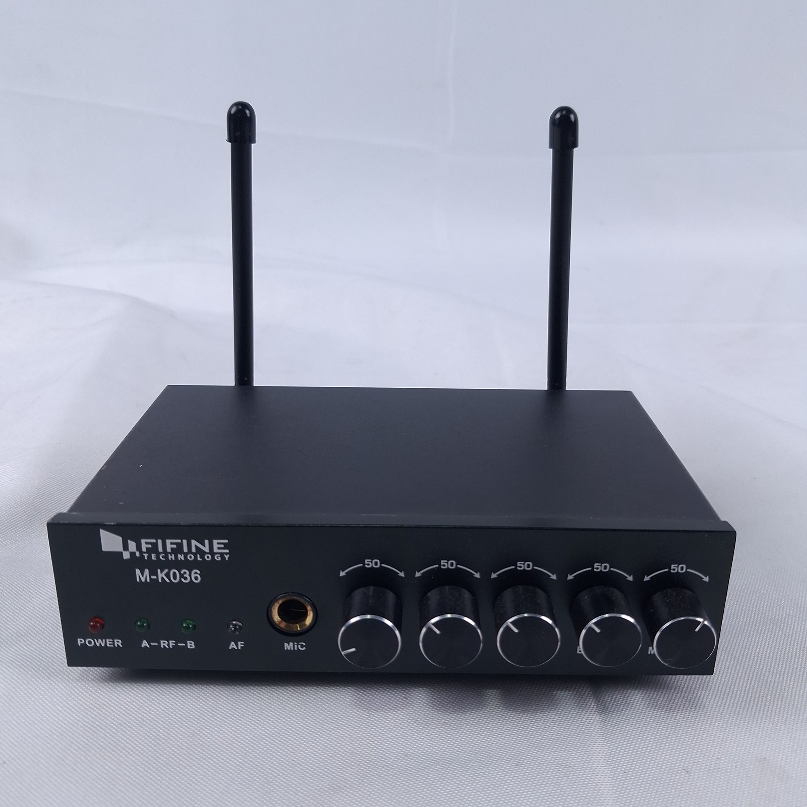 Fifine M-K036 Wireless Microphone Receiver Mixer Dual UHF 570/565MHz ONLY