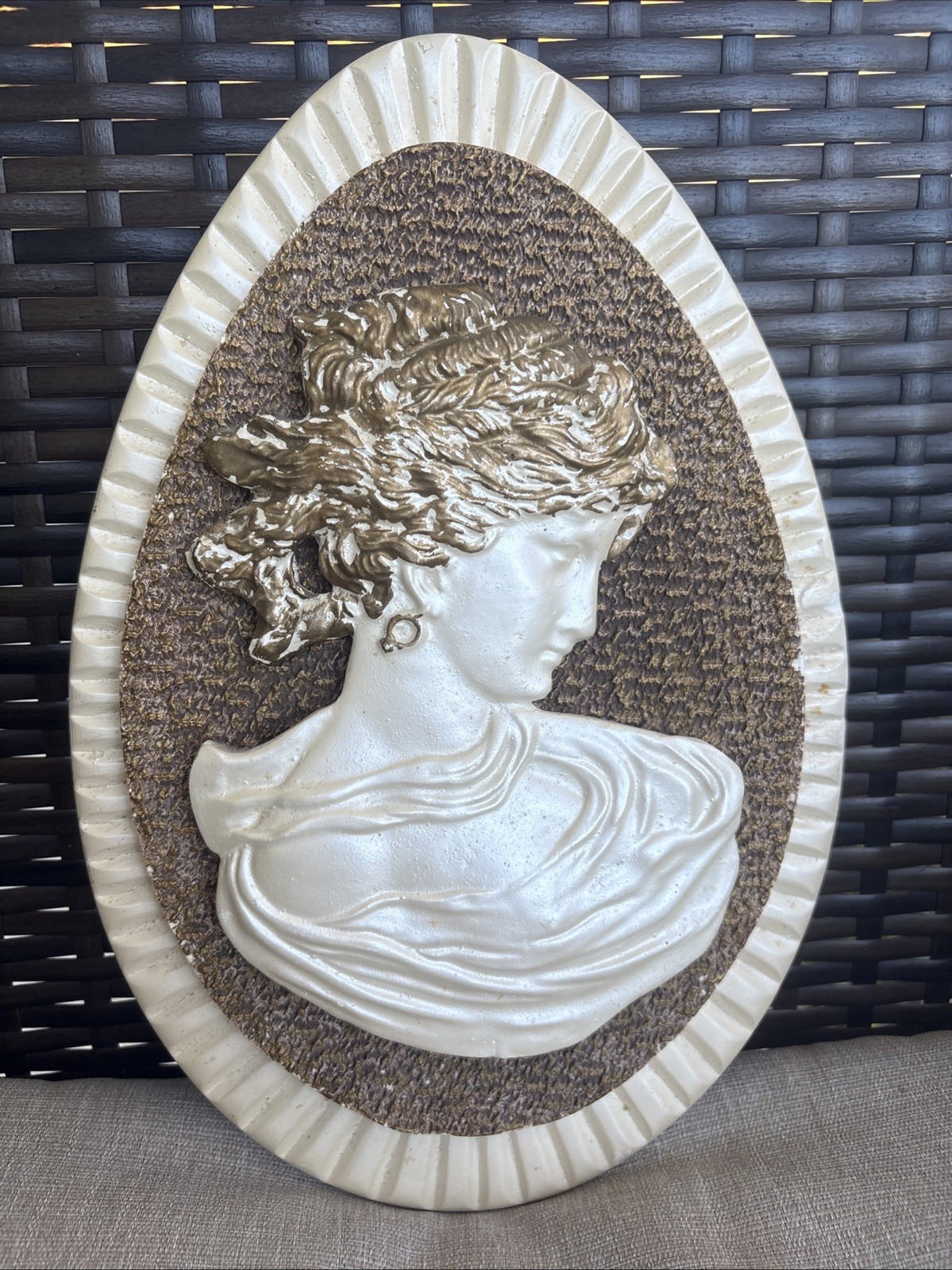 Vintage Mid Century Chalkware Classical Woman Cameo Wall Plaque MCM Decor Greco