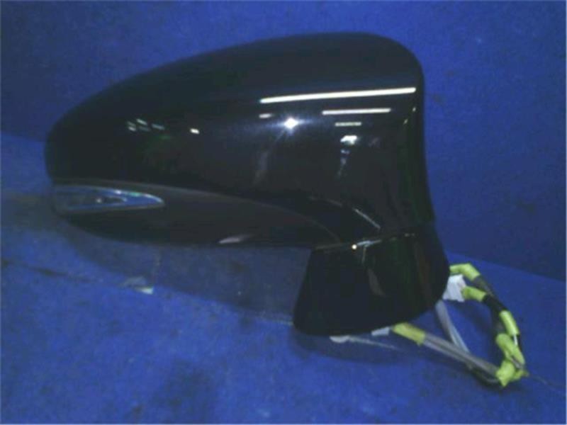 Toyota Genuine Lexus CT ZWA10 Right side mirror P31200-26008350 OEM CT200h Door