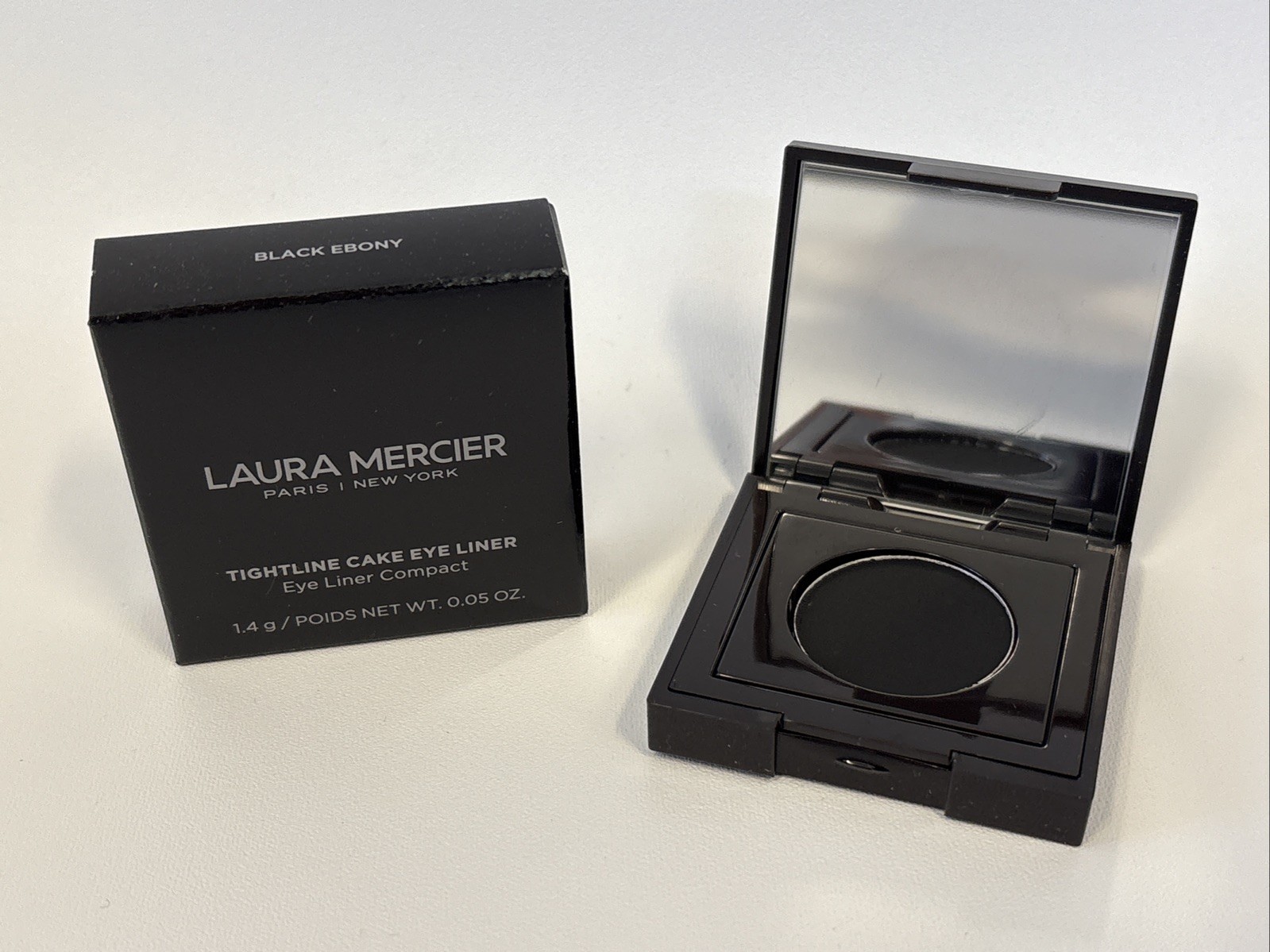 Laura Mercier Tightline Cake Eye Liner, Black Ebony 0.05oz 1.4g New in Box