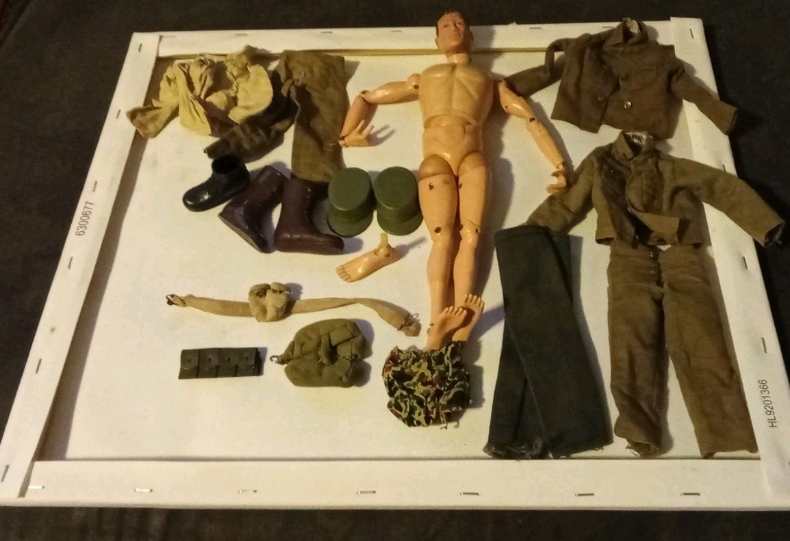 Vintage 1964 GI Joe Hasbro Action Figure With Accessories Clothes 