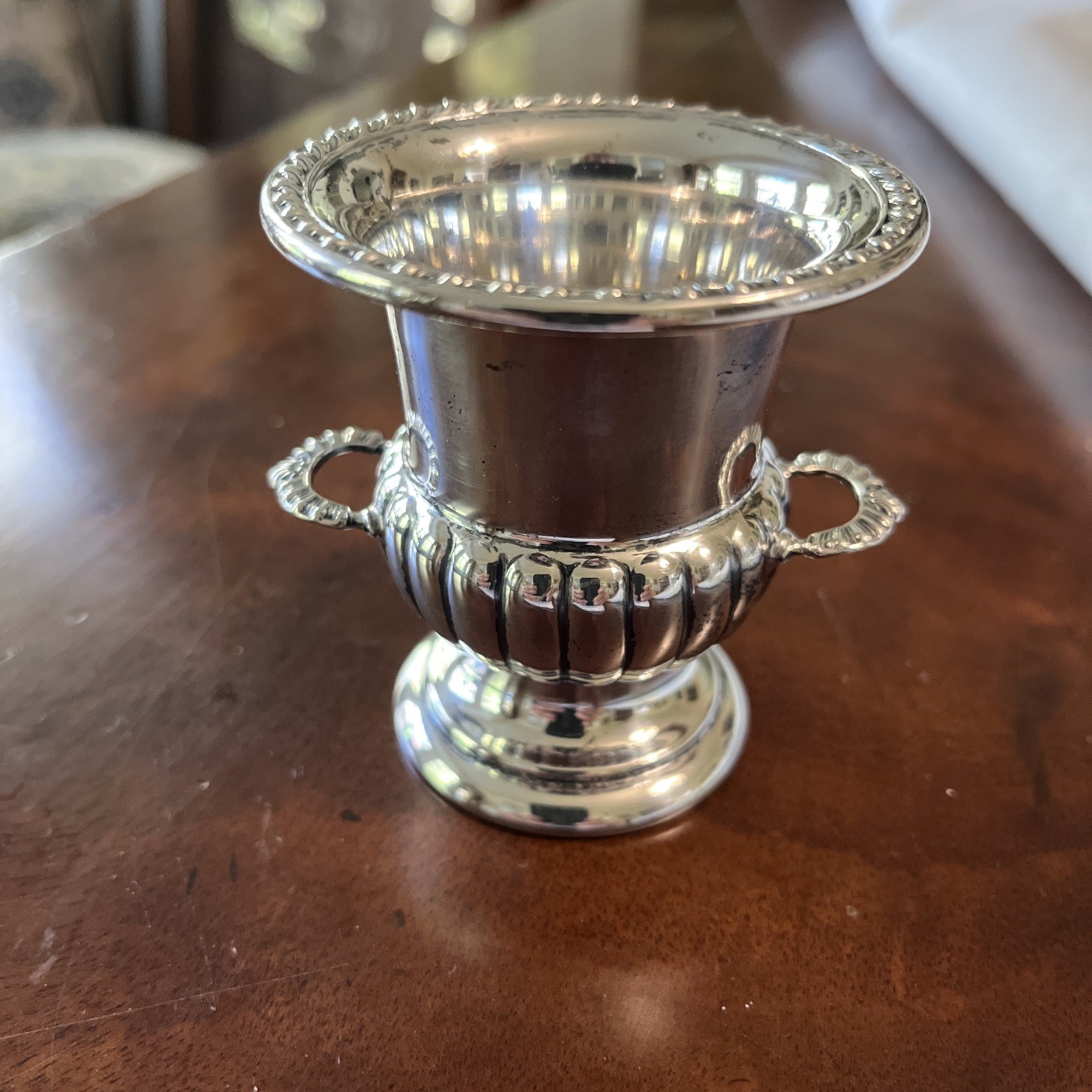 Wallace Sterling Silver Vase, 2 3/4” tall x 2 1/2” wide, 62.2 Grams Wallace Sterling Silver Vase, 2 3/4” tall x 2 1/2” wide, 62.2 Grams