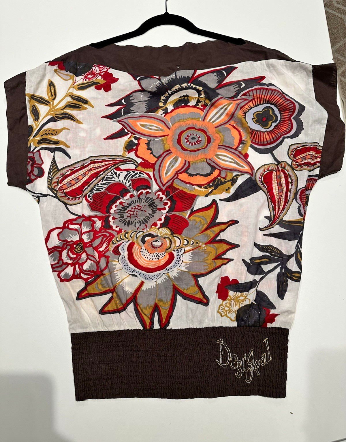 Desigual Women’s Floral Cotton Top – Size Small (S)  Beautiful Desigual women’s