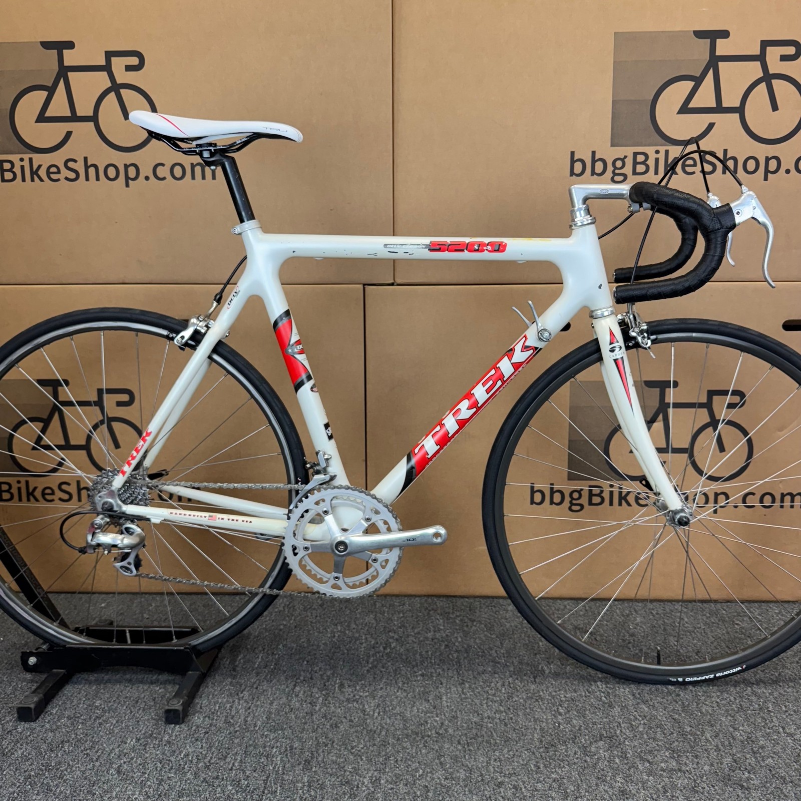 Used Trek 5200, OCLV Carbon Fiber Vintage Road Bike-1997, 58cm Used Trek 5200, OCLV Carbon Fiber Vintage Road Bike-1997, 58cm