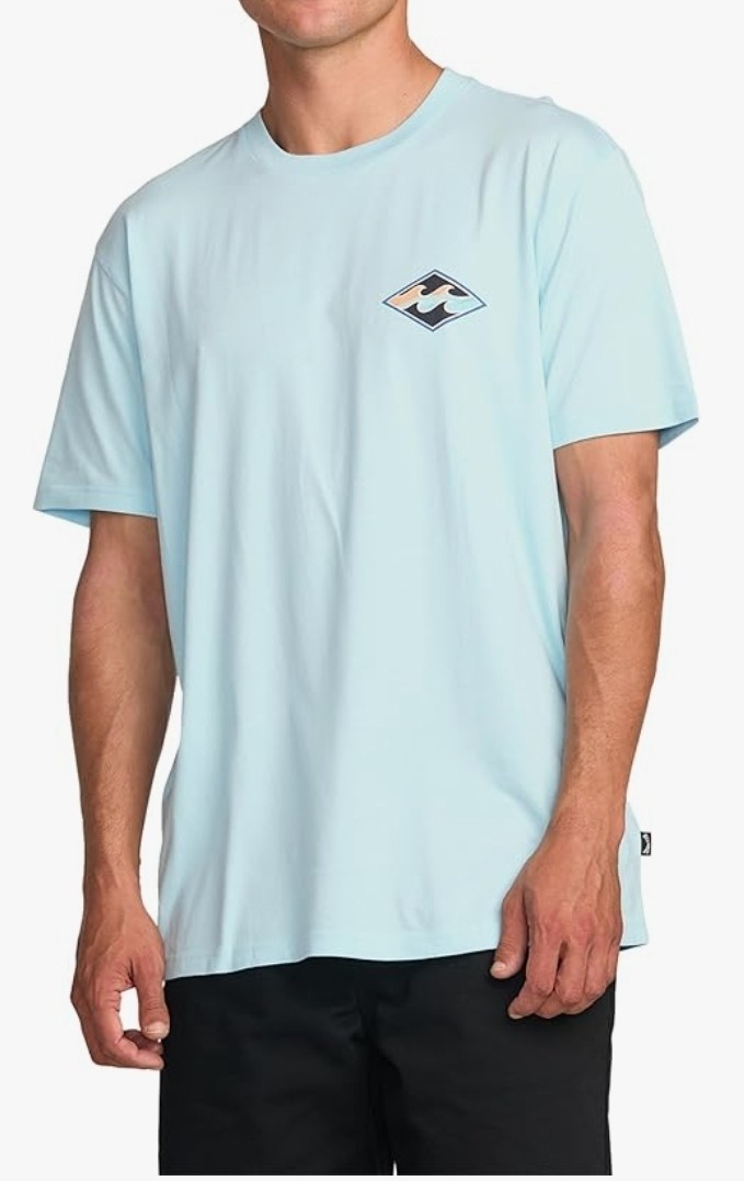 Medium Billabong Men\'s Crayon Wave Short Sleeve Graphic Tee, light blue Medium Billabong Men\'s Crayon Wave Short Sleeve Graphic Tee, light blue