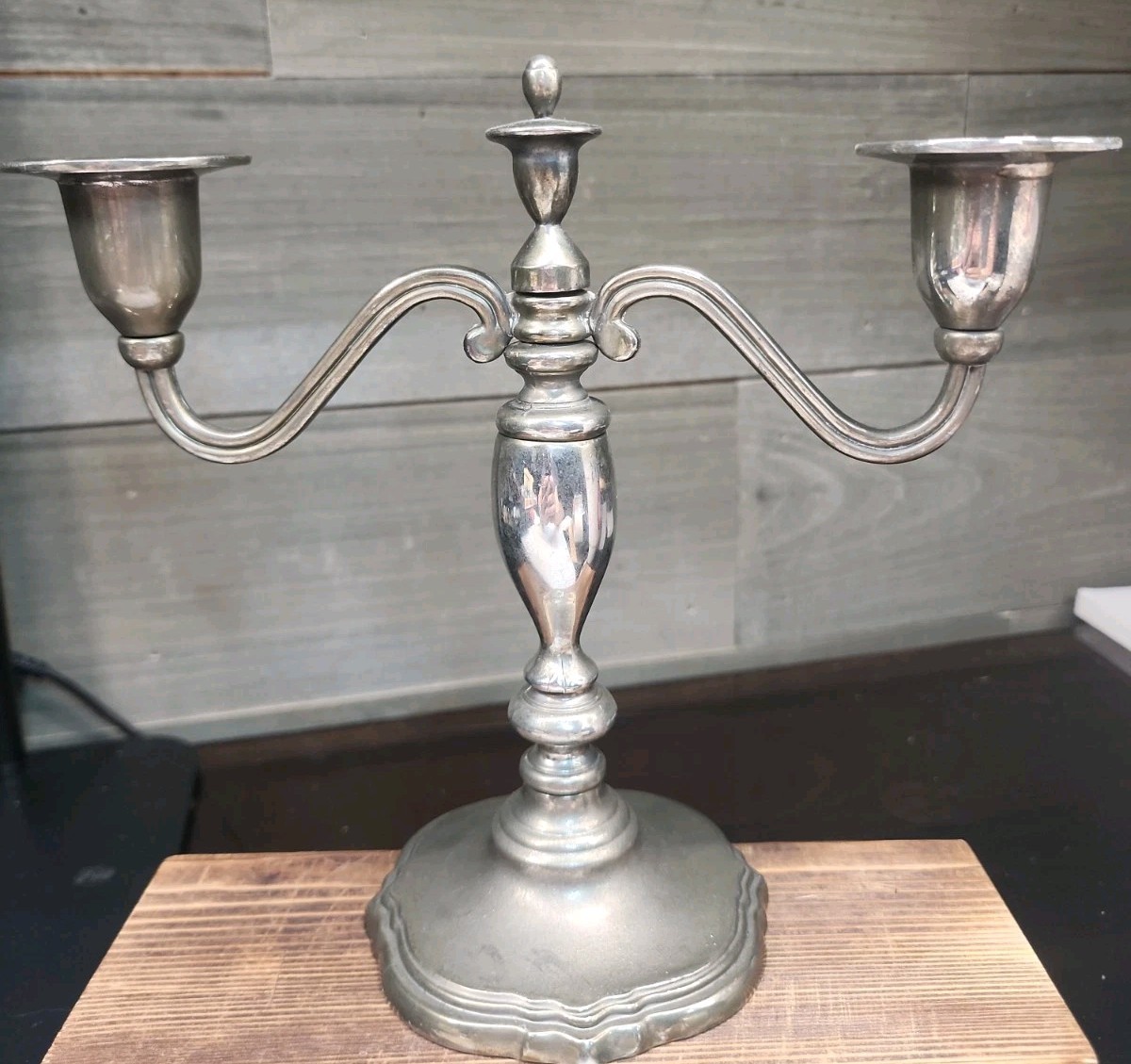 VTG Godinger Silver Plated 2 Arm Candelabra Scalloped Base Candle Holder 8\