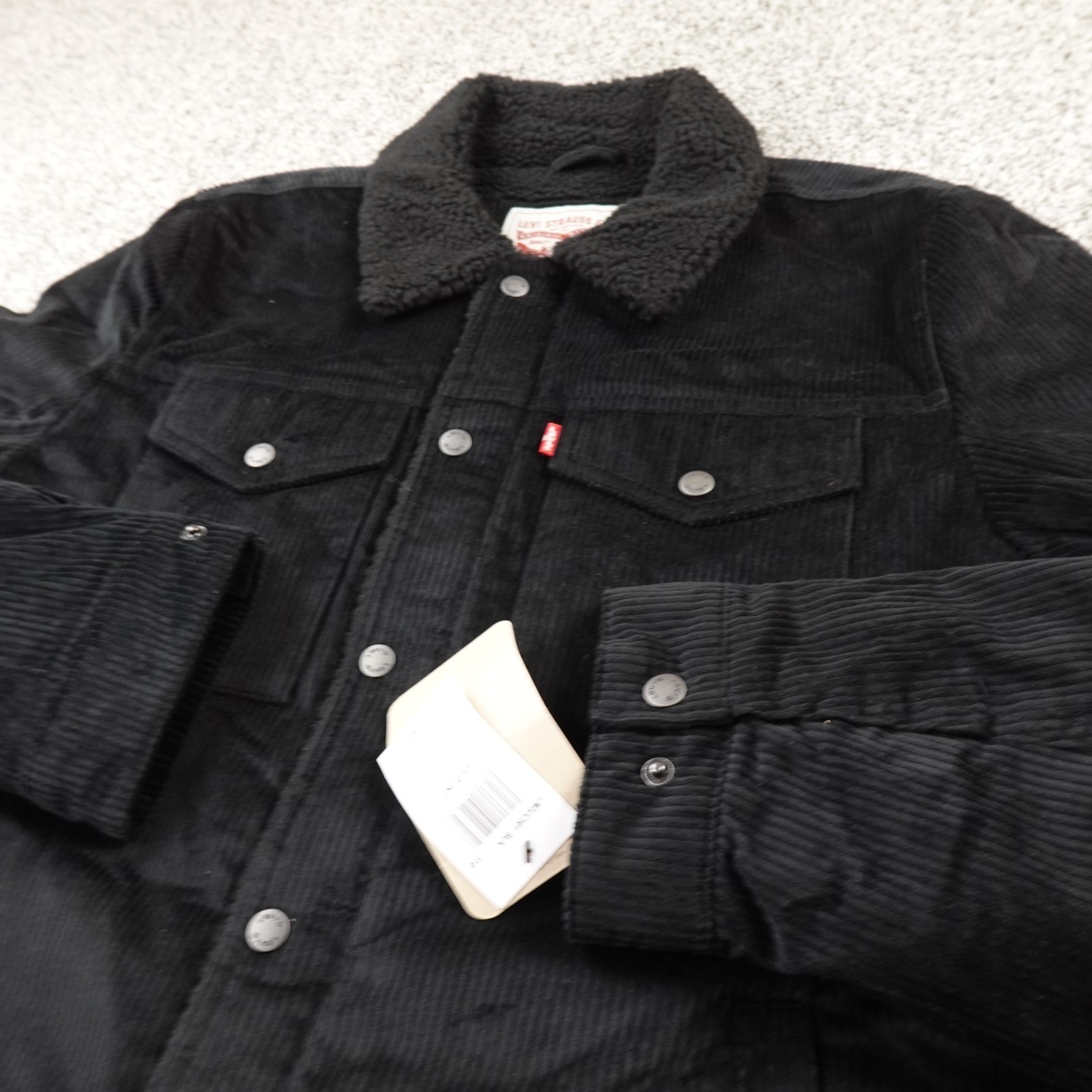 NEW Levis Jacket Mens L Black Corduroy Sherpa Lined Trucker Snap Zip Coat Work NEW Levis Jacket Mens L Black Corduroy Sherpa Lined Trucker Snap Zip Coat Work