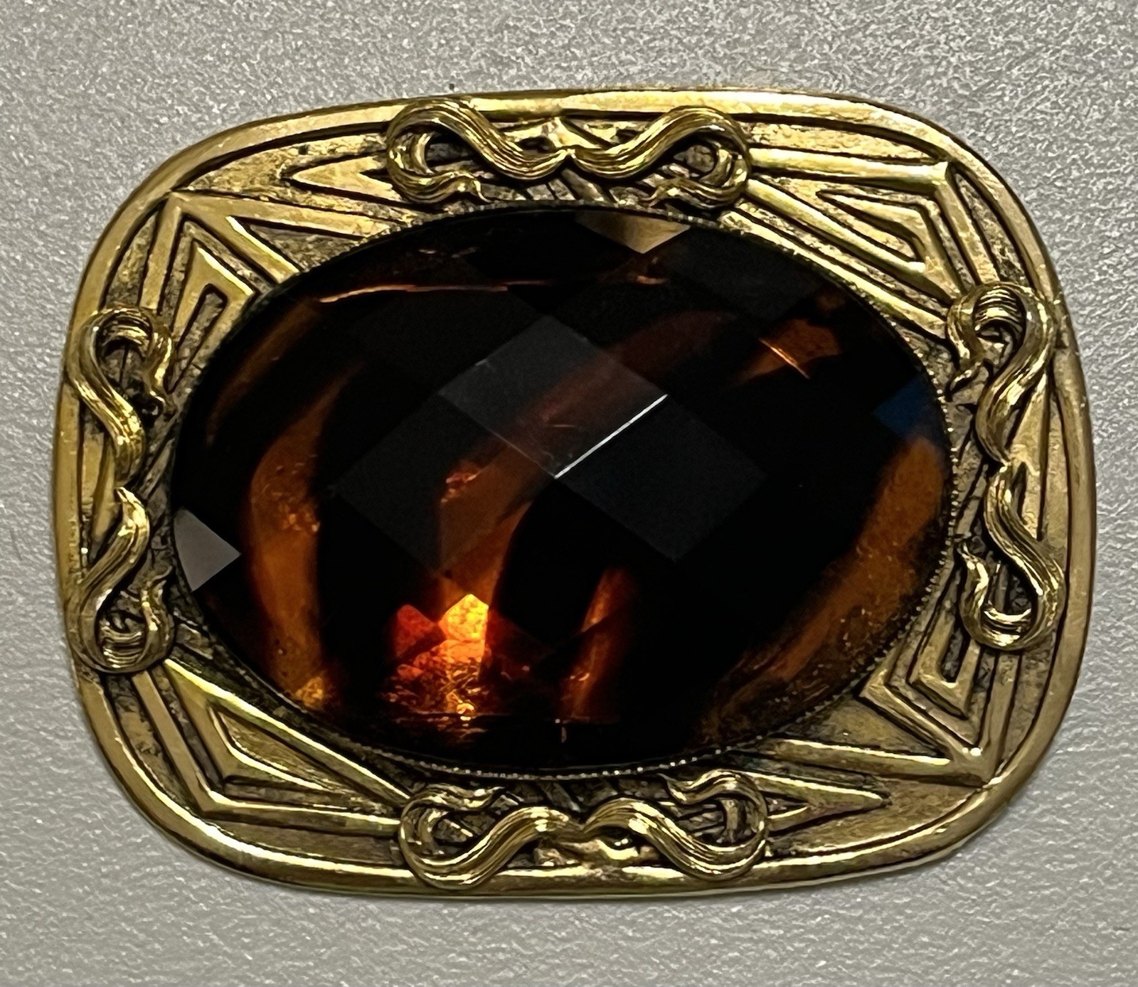 Vintage FREIRICH Victorian Revival Brooch Ornate Gold Tone Root Beer Glass