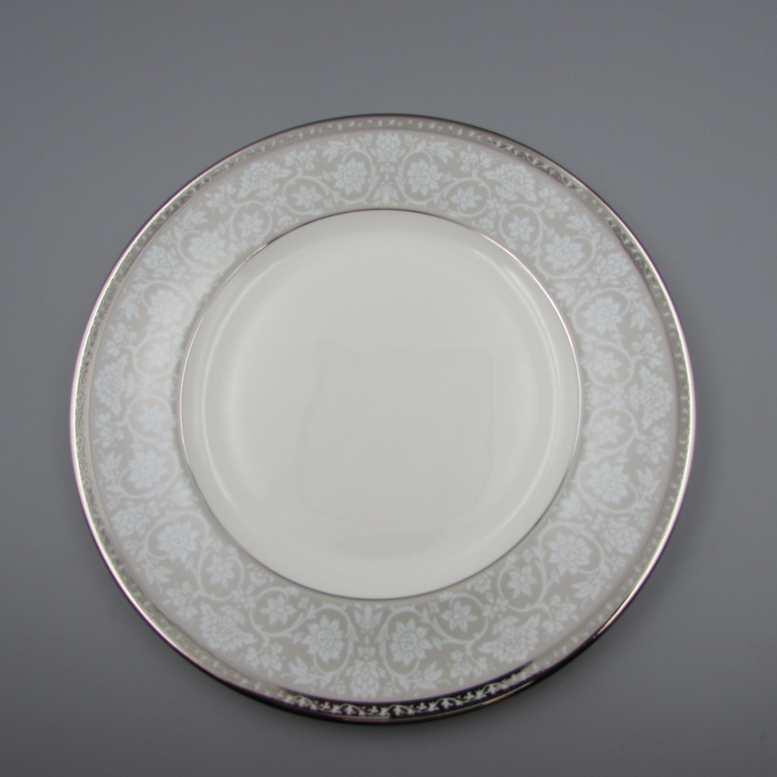 Lenox China WESTMORE Accent Plates - Set of Two N/O