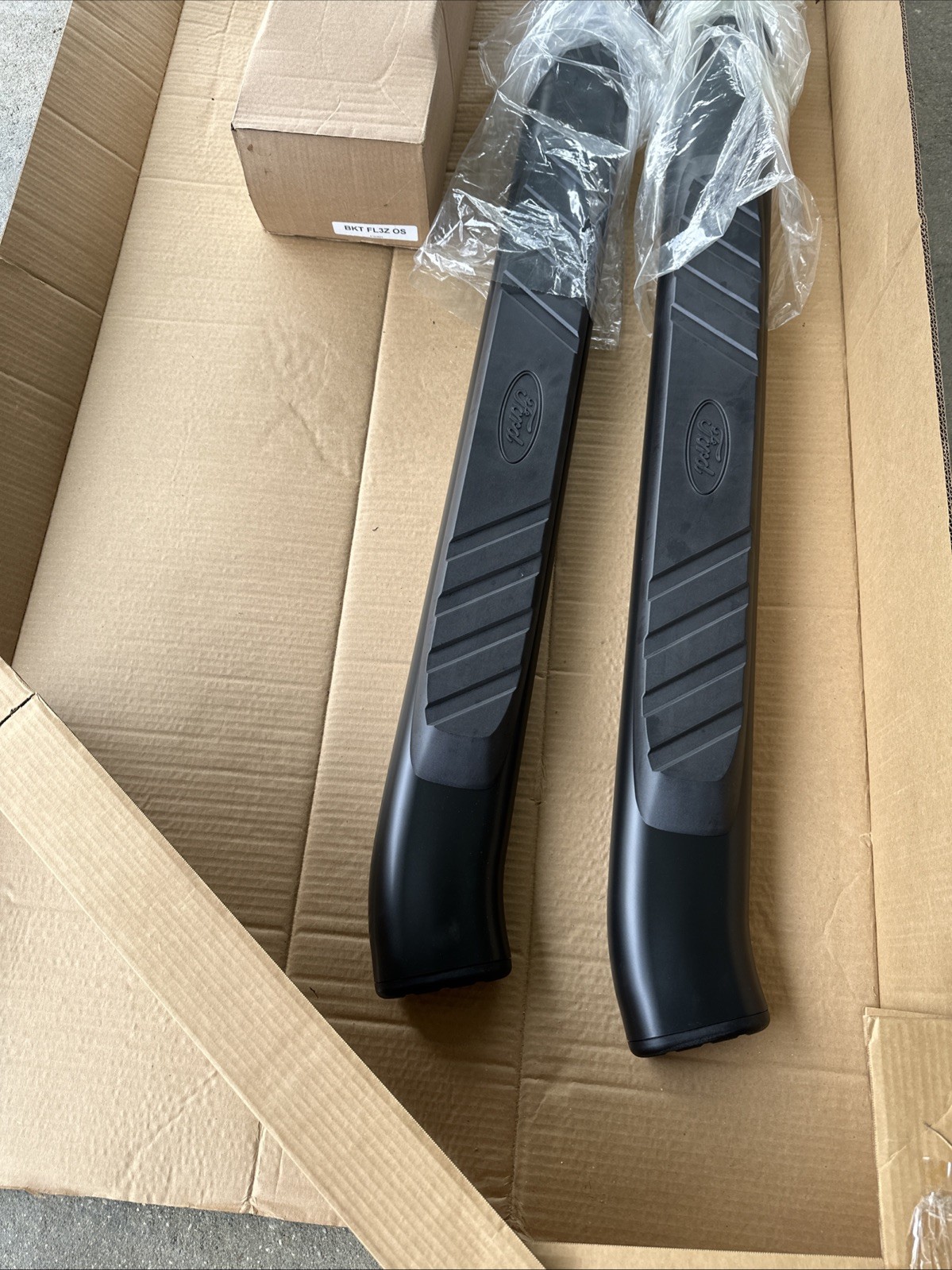 Ford F150 Black 5”Running Board Crew Cab Lariat Platinum XLT 15-newer OEM Ford F150 Black 5”Running Board Crew Cab Lariat Platinum XLT 15-newer OEM