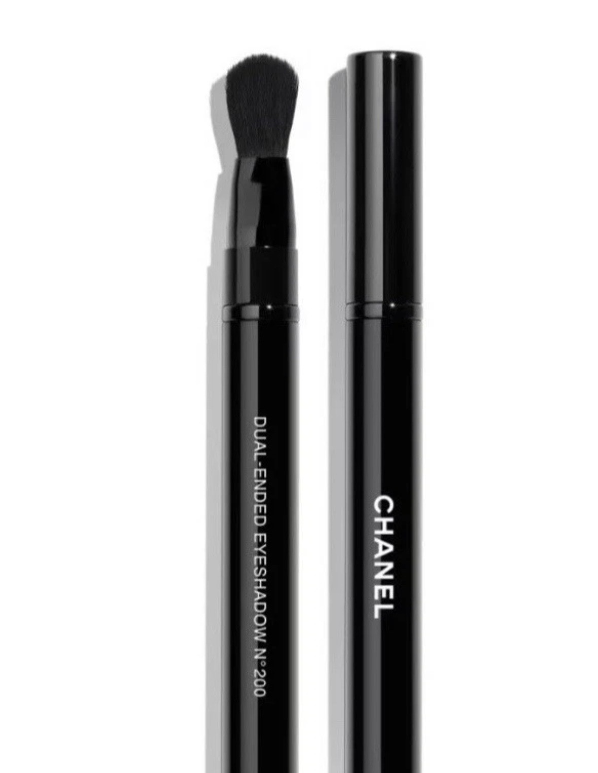 Chanel Les Pinceaux De Chanel Retractable Dual Ended Eyeshawdow Brush No. 200