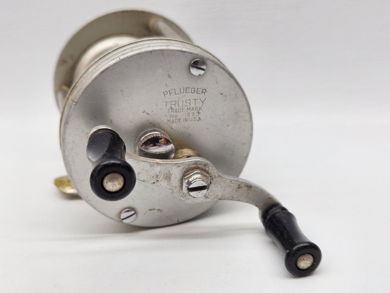 Vintage Pflueger No.1933 Reel