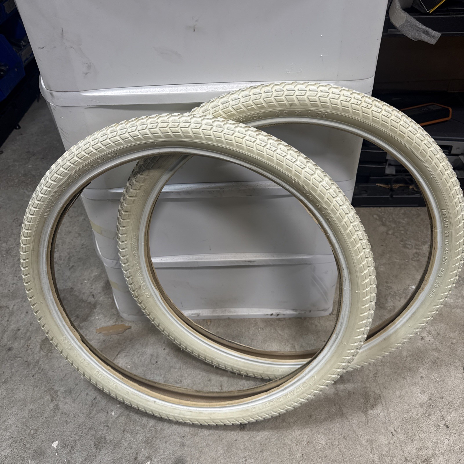 70s Huffy Bandit Swallow Monster-Trac Bicycle Tires 20 X 1.75 White BMX