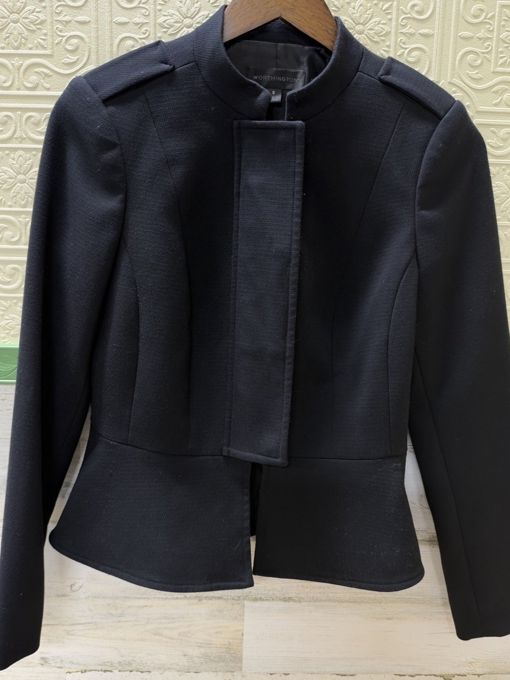 Worthington Women\'Small Black Peplum Jacket Size Small Worthington Women\'Small Black Peplum Jacket Size Small