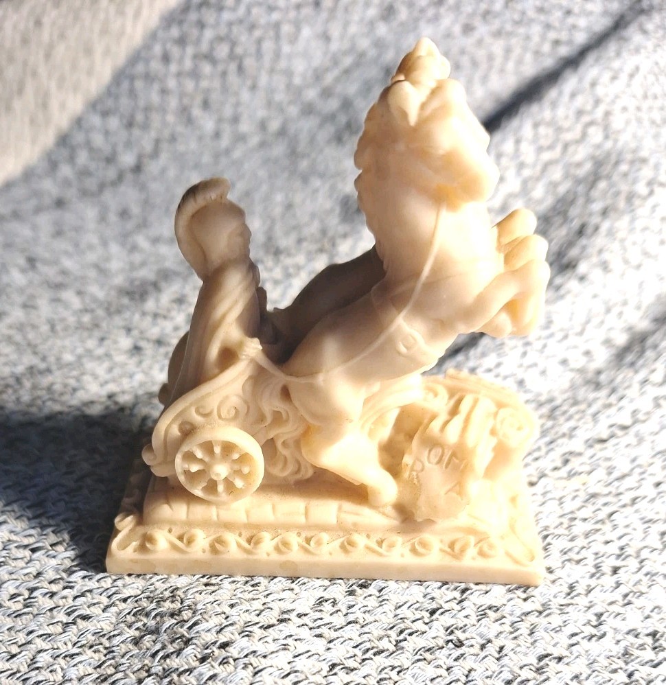 Vintage Italian Roman Chariot Figurine - Signed ROMA DEP - Alabaster Resin... Vintage Italian Roman Chariot Figurine - Signed ROMA DEP - Alabaster Resin...