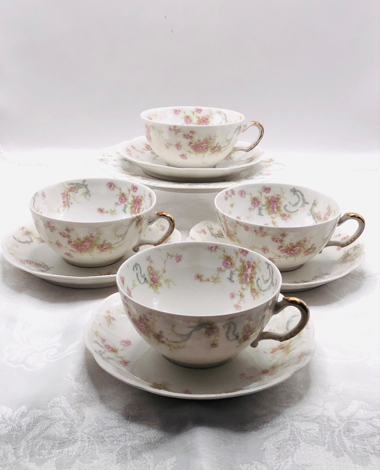 Antique Theodore Haviland PRINCESS 9Pcs-Teacups/Saucers & Salad Plate Antique Theodore Haviland PRINCESS 9Pcs-Teacups/Saucers & Salad Plate