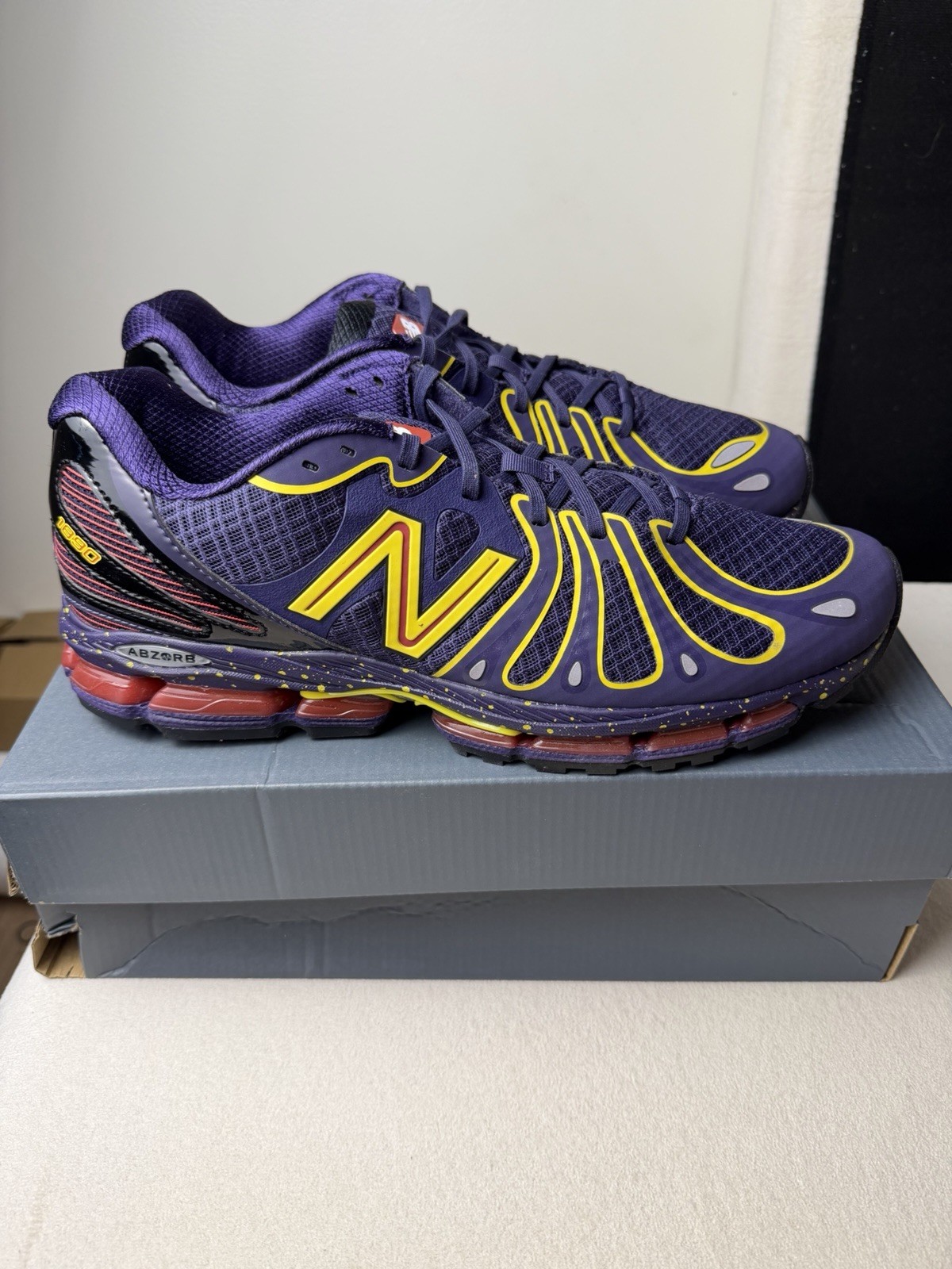 New Balance Men’s 1890 U1890P5 Purple Yellow Red Black Sneakers size 11 New Balance Men’s 1890 U1890P5 Purple Yellow Red Black Sneakers size 11